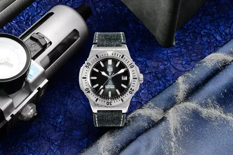 SAN MARTIN WATCH mechanical diving watch NH35 Movement 200 meters waterproof with pencil hands SN004-G-V5