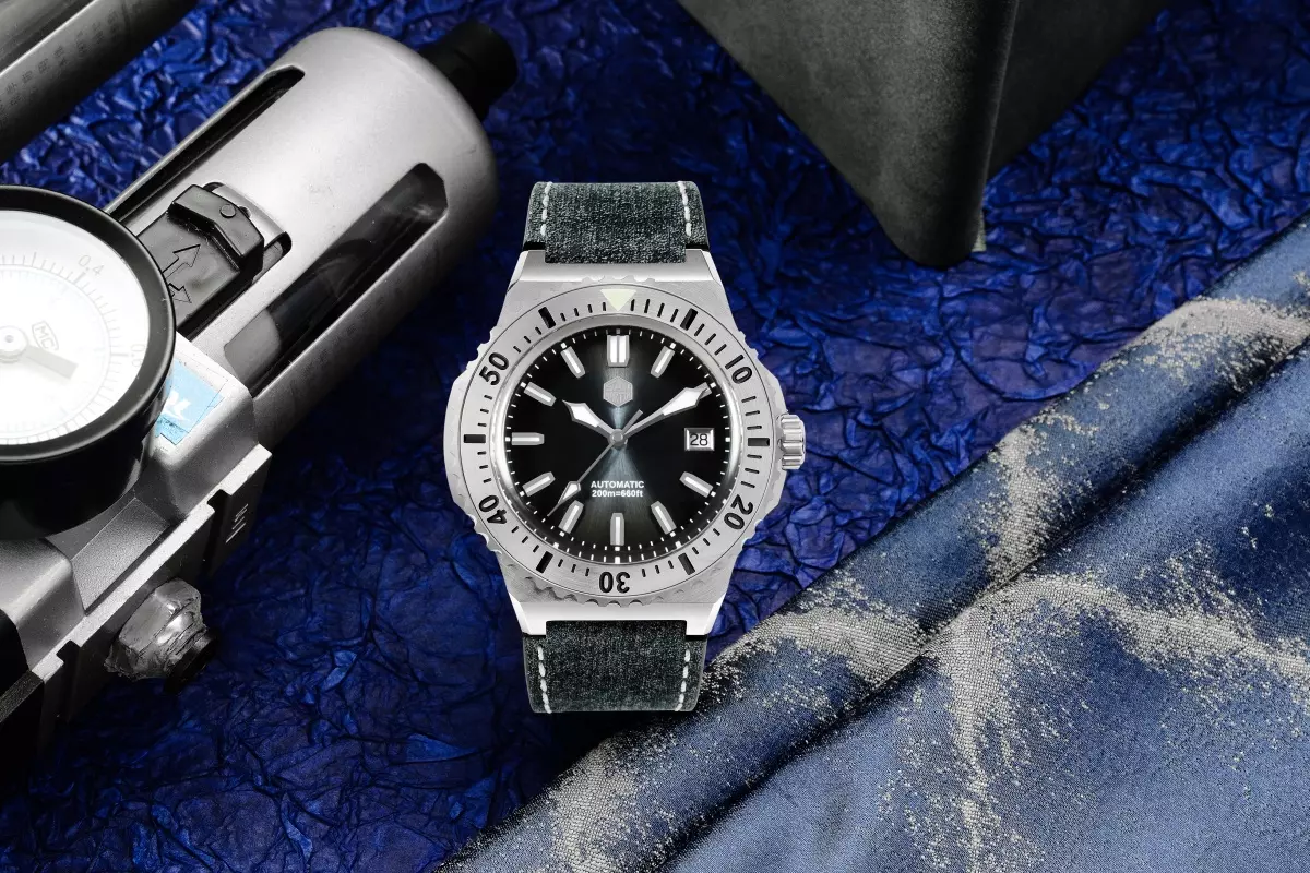 SAN MARTIN WATCH mechanical diving watch NH35 Movement 200 meters waterproof with pencil hands SN004-G-V5