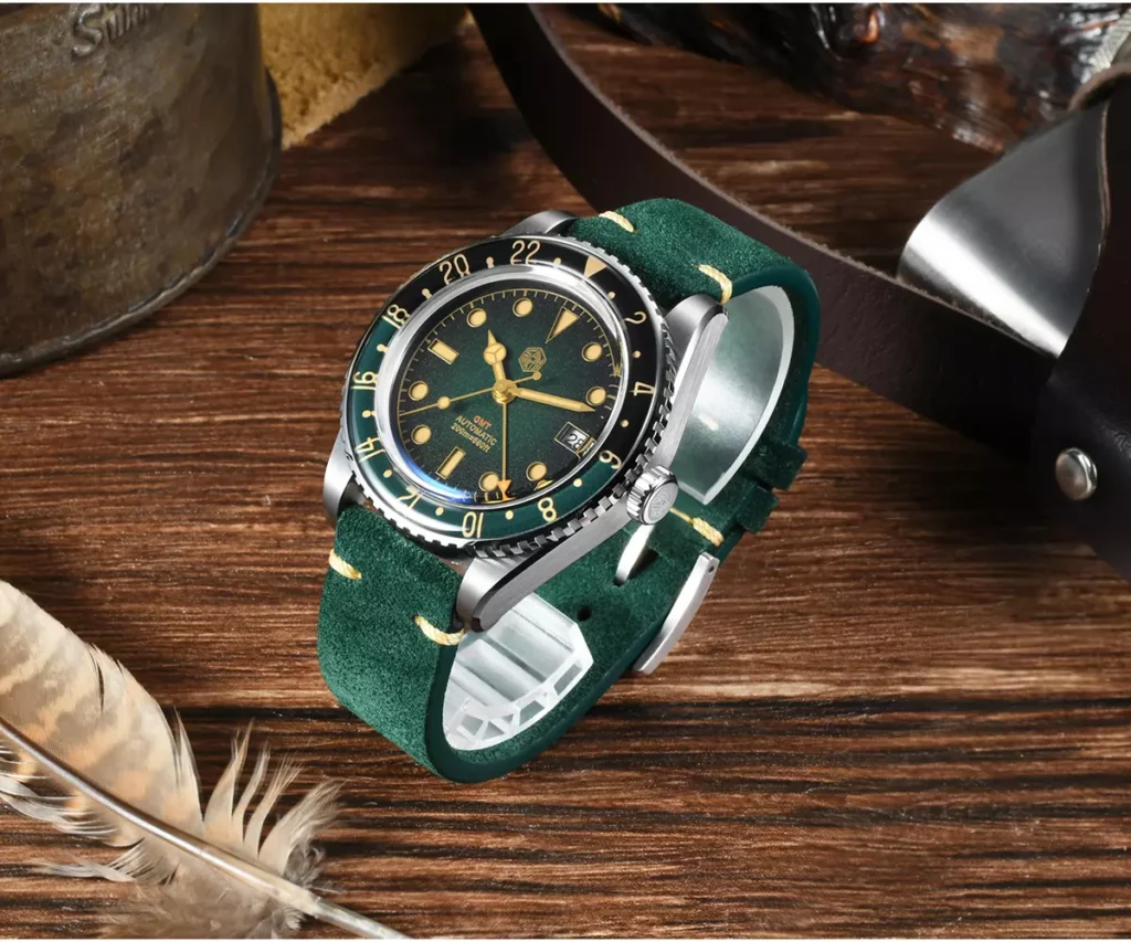 San Martin Watches New SN0134-G1 40mm NH34 Movement GMT Mechanical Watch C3 Lume Gradient Dial 200M Water Resistant thumbnail 2