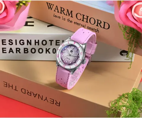 San Martin Watches New SN0151-GS 32.5mm Original Design Female Dive Watch Quartz Ronda 703 Waterproof 200m wave texture MOP dial BGW-X1 Luminous