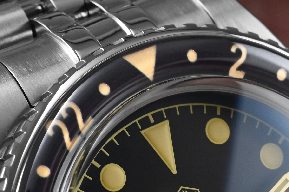 San Martin Watches New SN005-B-1S 40mm NH34 Movement New Clasp GMT Mechanical Watch C3 Lume 200M Water Resistant with deeper bezel insert color thumbnail 3