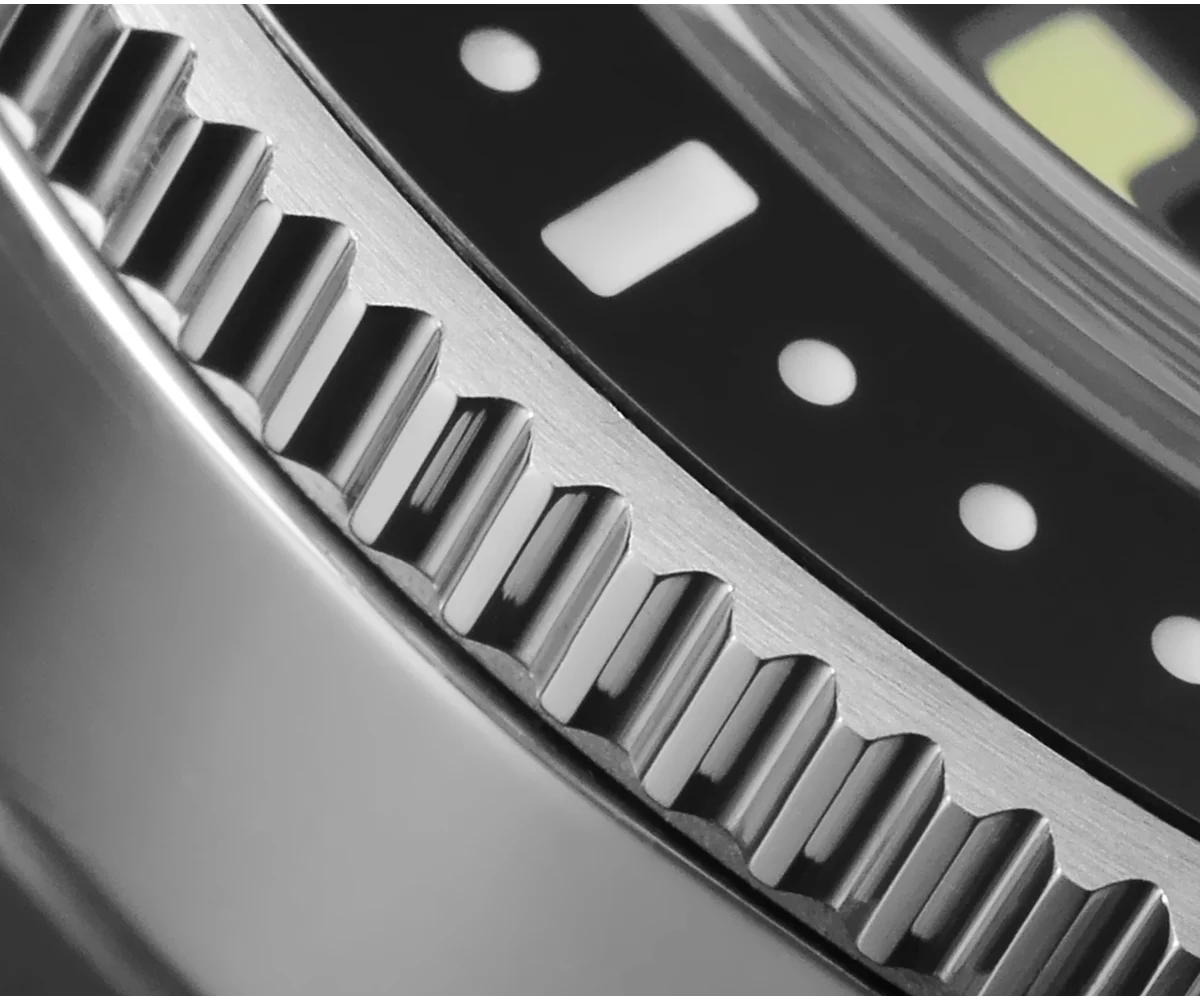 San Martin Luminous Diving Watch Sapphire crystal SN007-G-V4 With Hexagonal Metal Logo thumbnail 2