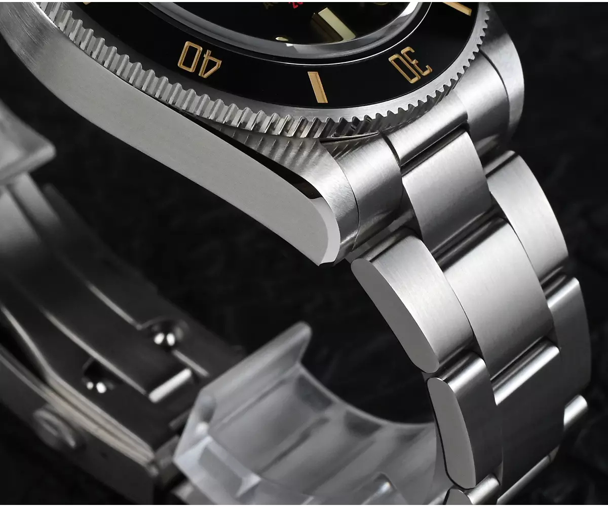 San Martin Watches MECHANICAL DIVING WATCH 200 METERS WATERPROOF SN008-G-B with NH35 Movement thumbnail 2