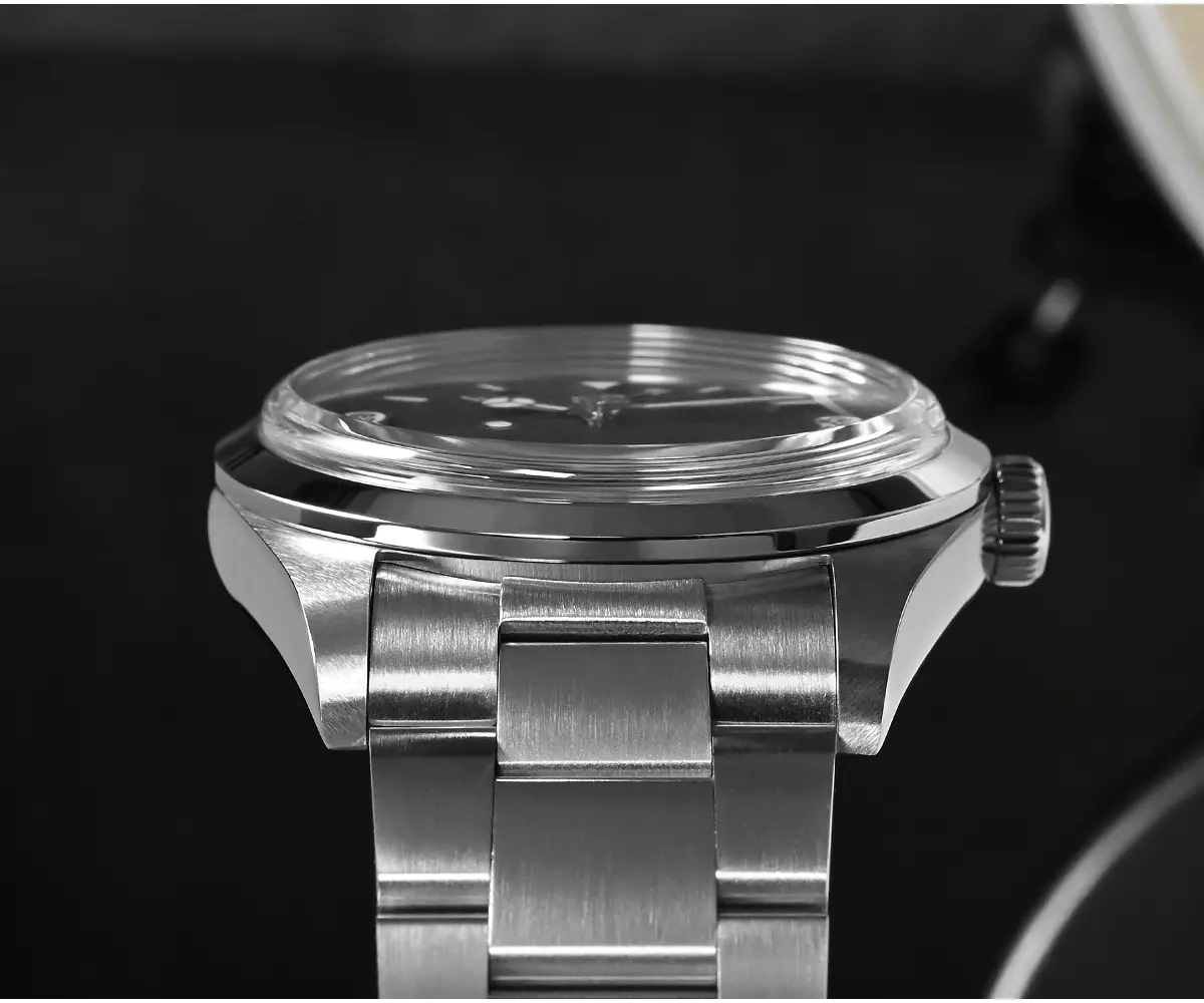 SAN MARTIN 39mm mechanical diving watch 100 meters waterproof explorer SN020-G3 with ST2130 and SW200 movement thumbnail 2