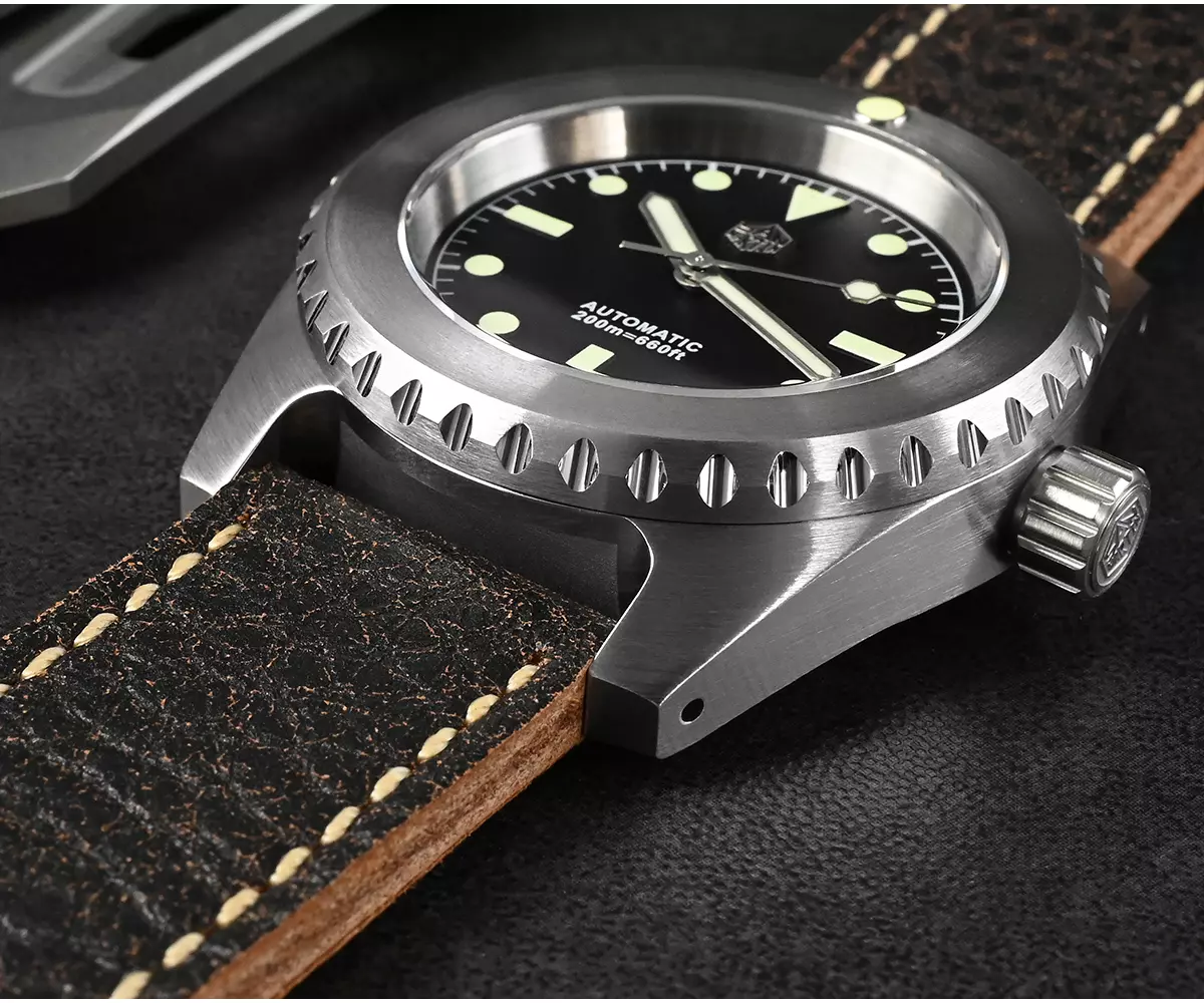 SAN MARTIN 41mm Retro Diver Middle Ages Vintage Mechanical Watches 200m Miyota 8215&8315 movement SN029-G2 thumbnail 2