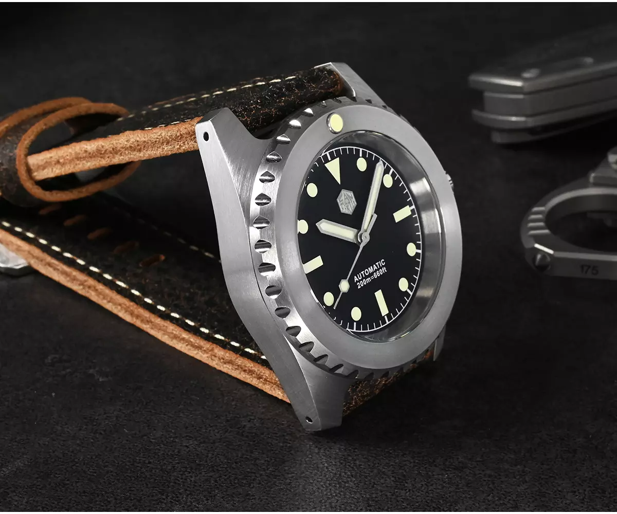 SAN MARTIN 41mm Retro Diver Middle Ages Vintage Mechanical Watches 200m Miyota 8215&8315 movement SN029-G2 thumbnail 3