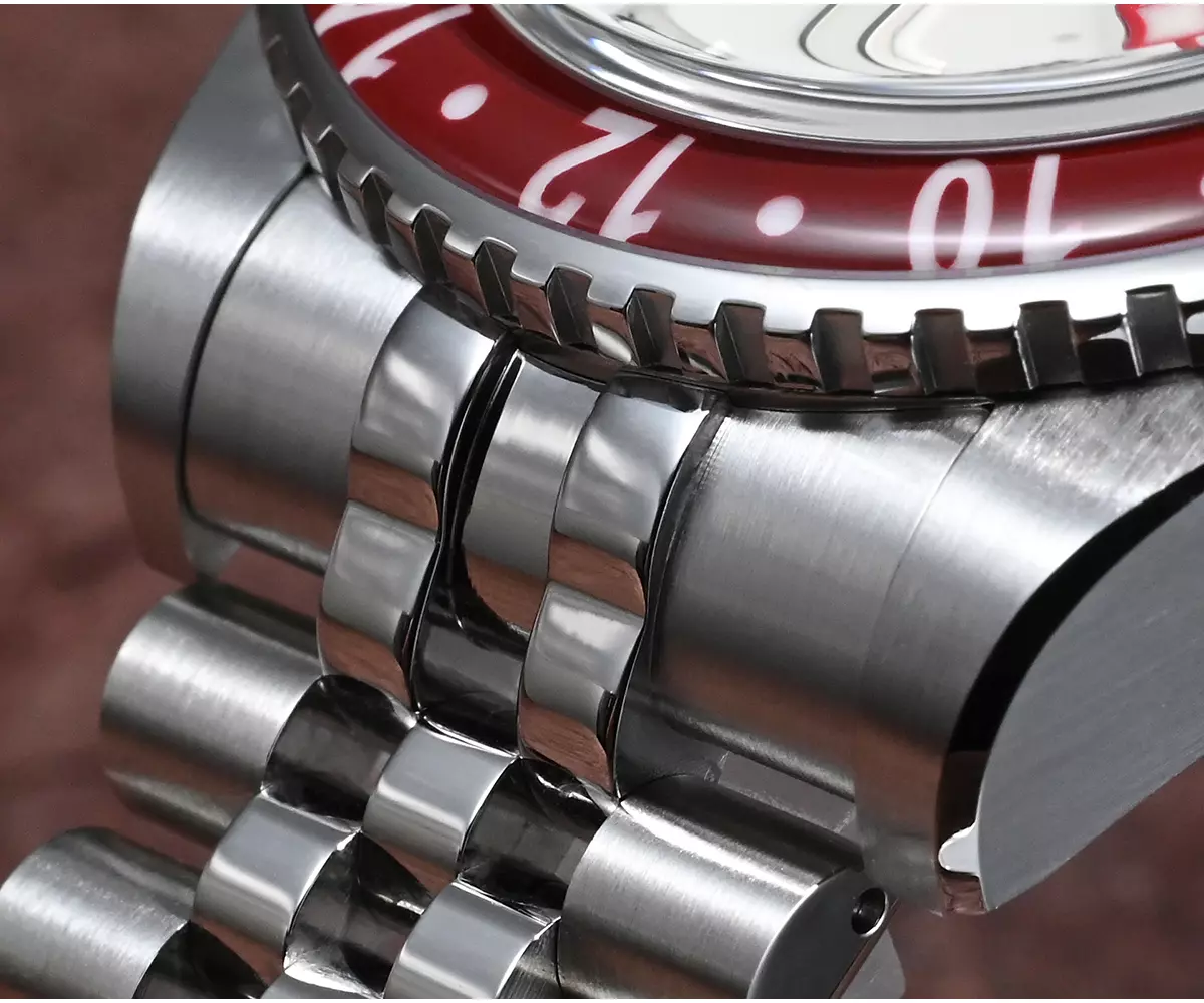 San Martin Watches 40mm GMT Mechanical Watch 200M Water Resistant SN005-GMT-4 thumbnail 3