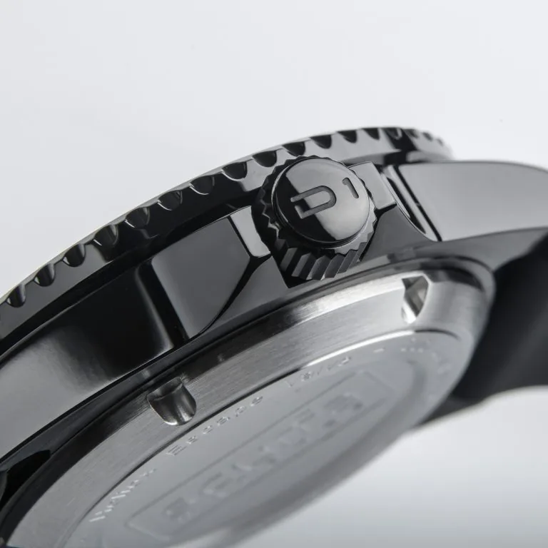 Diver One D1-500 ND713RD Gloss selected view