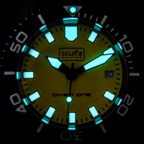 Diver One D1-500 Yellow PVD selected view