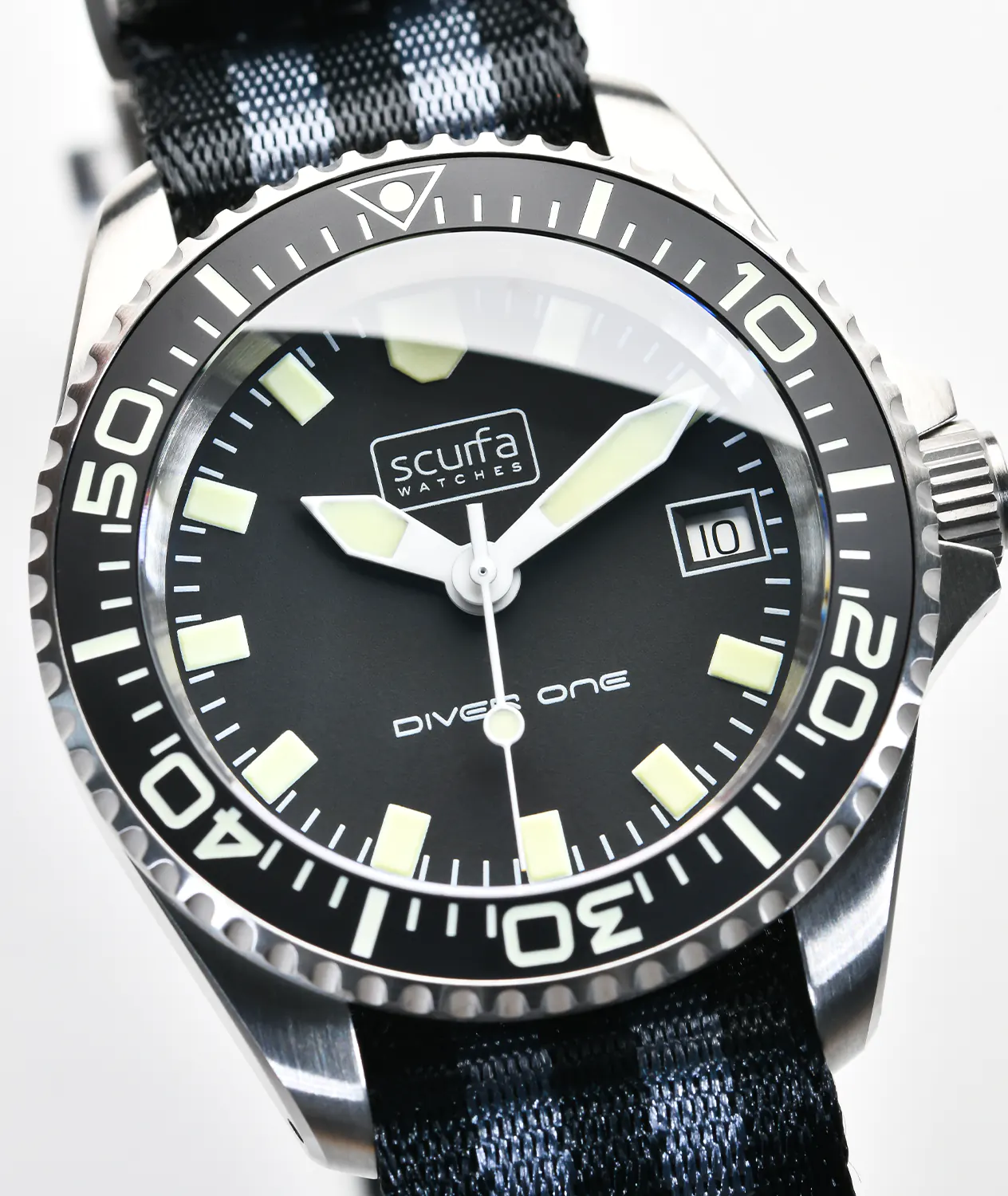 M.S.25 Black Stainless Diver One Limited Edition thumbnail 2