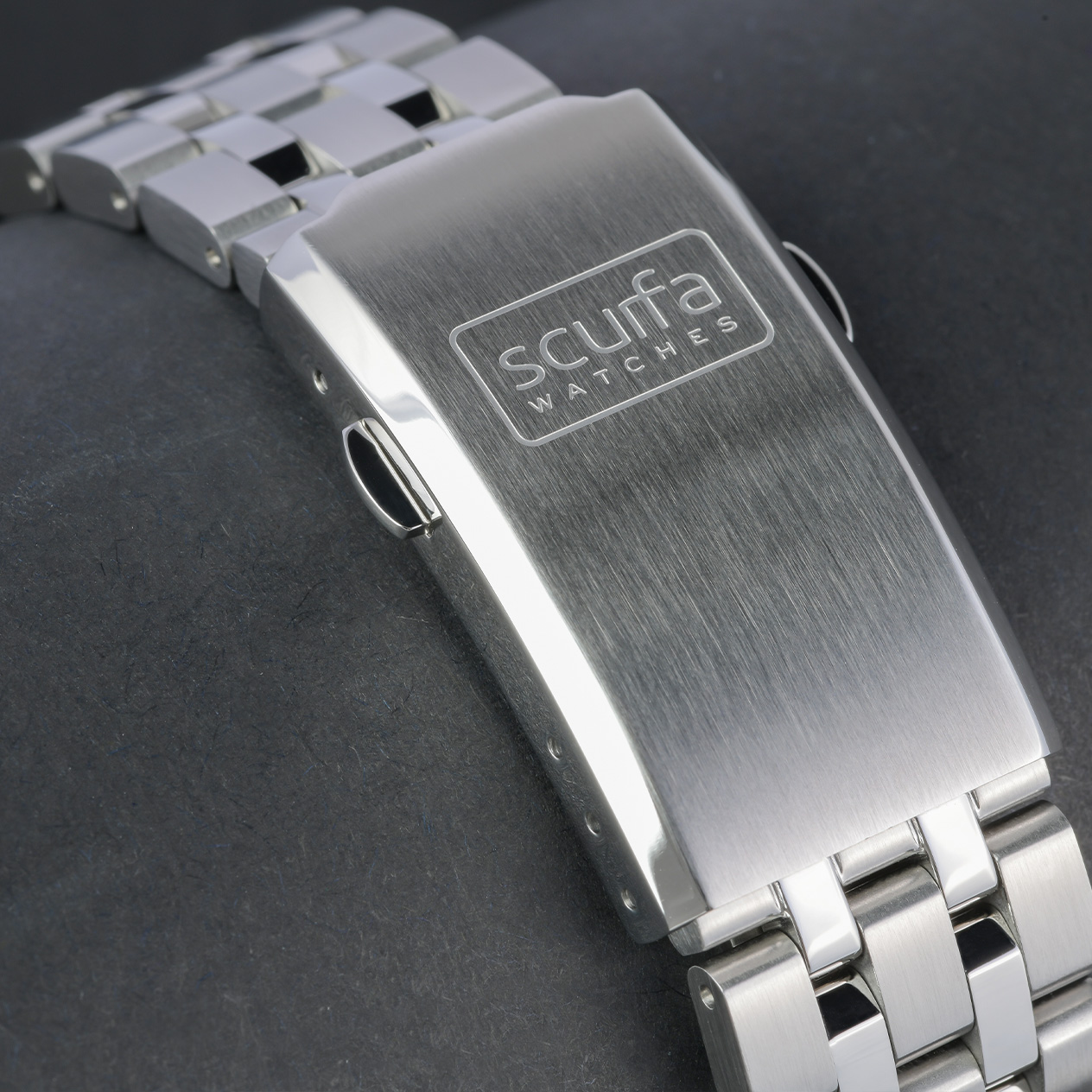 Treasure Seeker Blue Dial thumbnail 2