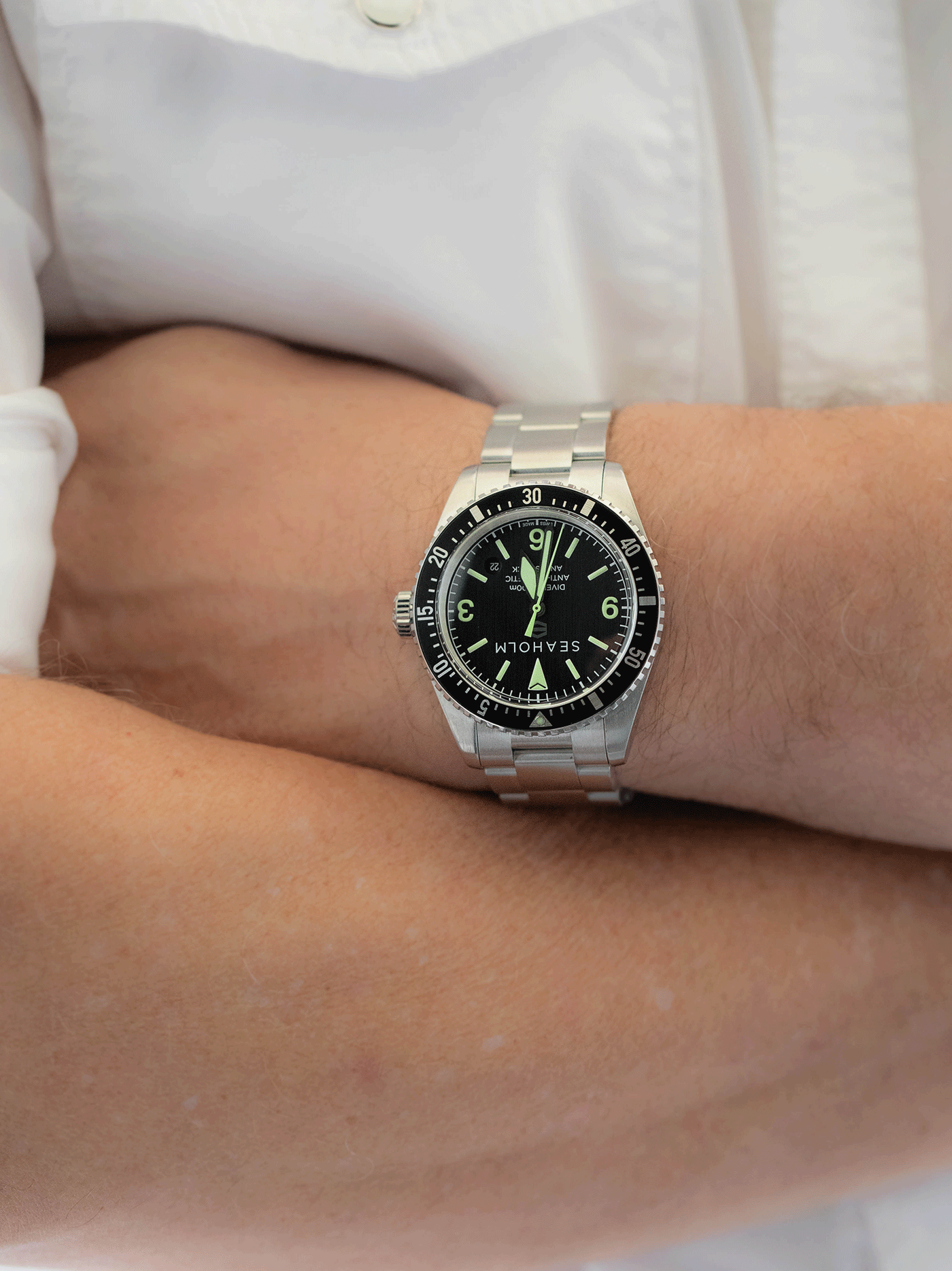 Flats Chronograph Watch Black thumbnail 2