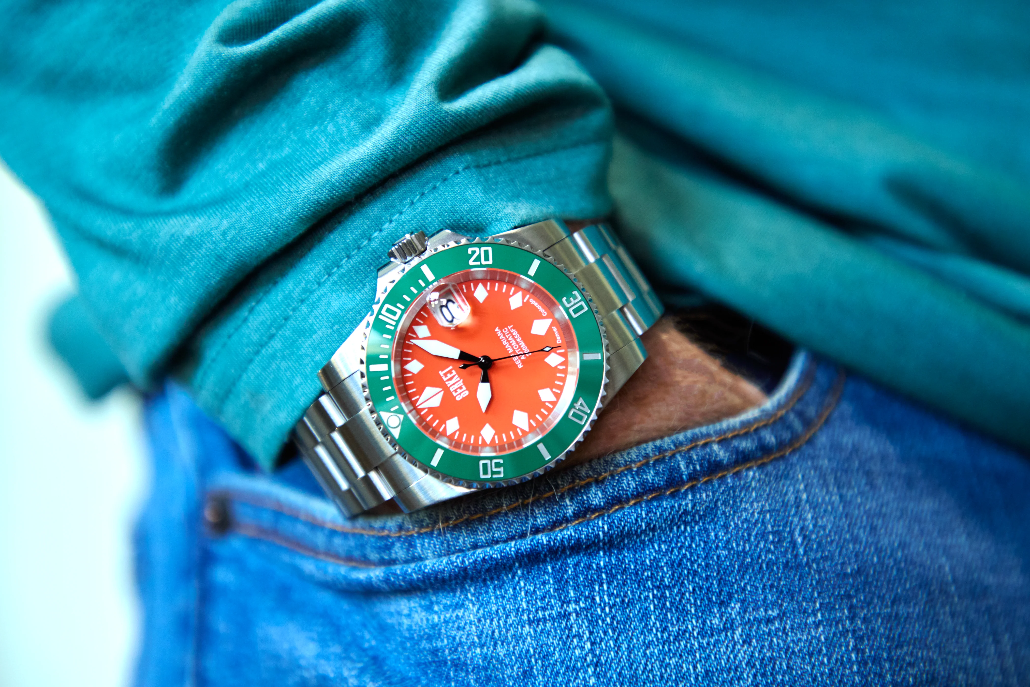 REEF MARIANA DIVER Orange Dial Green Bezel 40MM thumbnail 2
