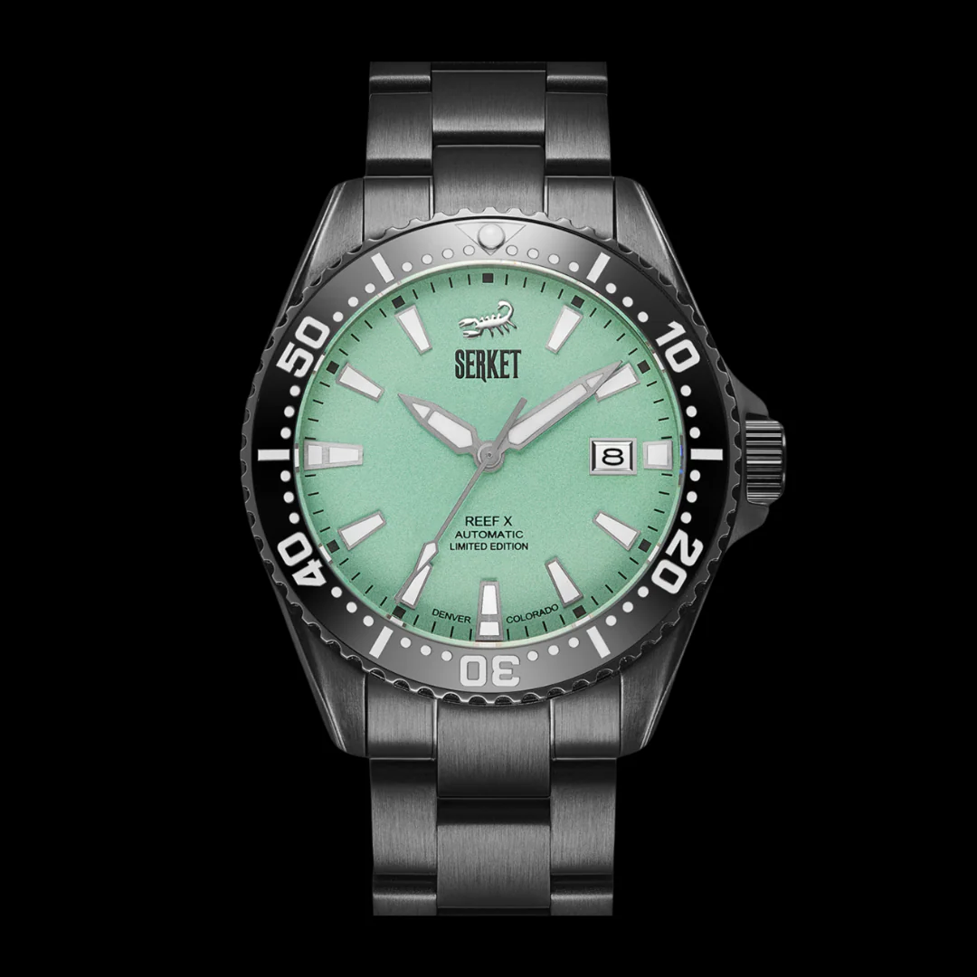 REEF X AUTOMATIC DIVER Mint Green Black DLC Limited Edition 43MM