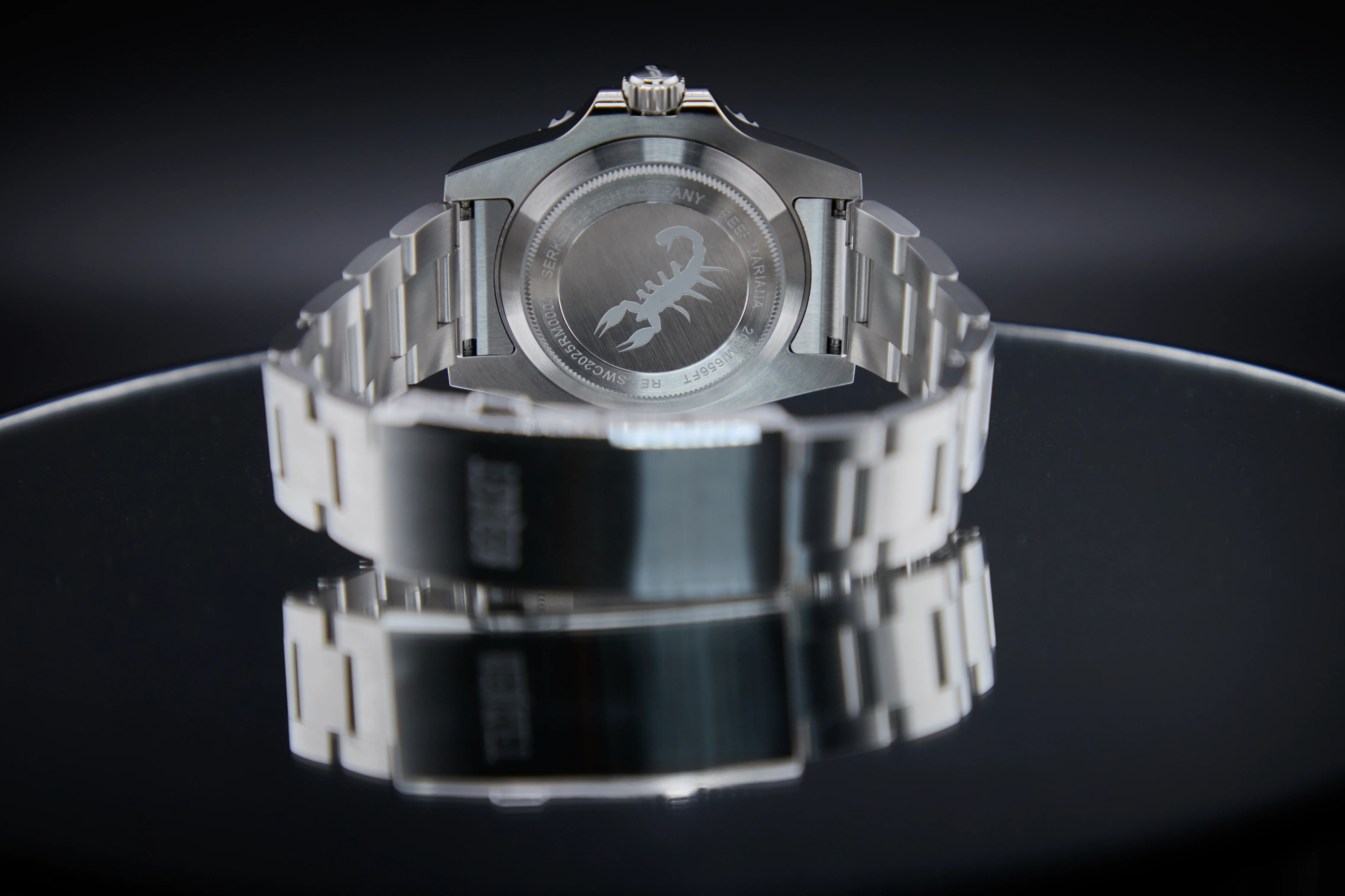 REEF MARIANA DIVER Black Dial Black Bezel 40MM thumbnail 4