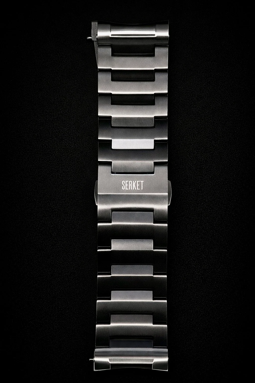REVENANT Nocturne Black 43MM Automatic thumbnail 3