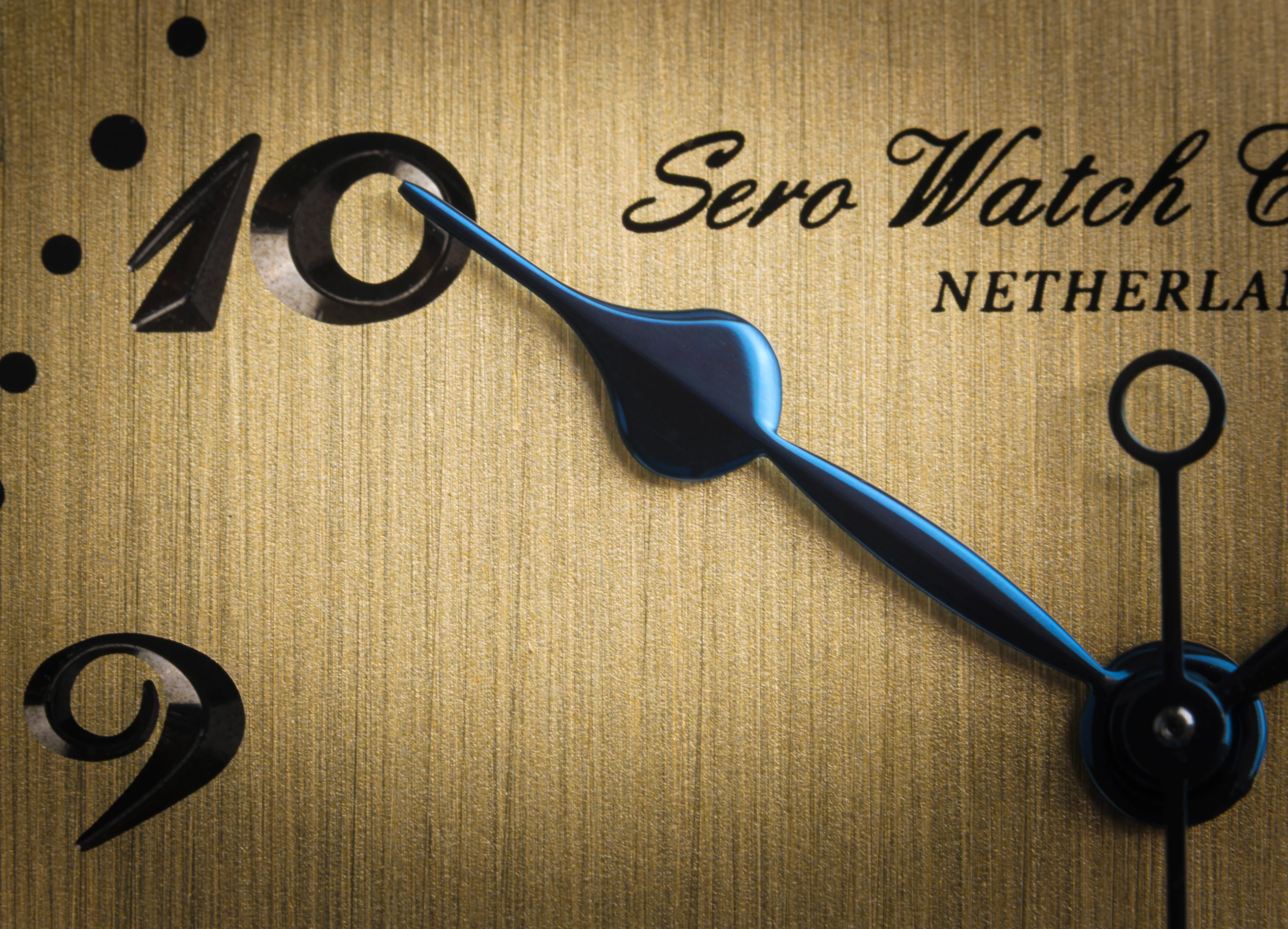 Gold Signature NOW ¬999 thumbnail 2