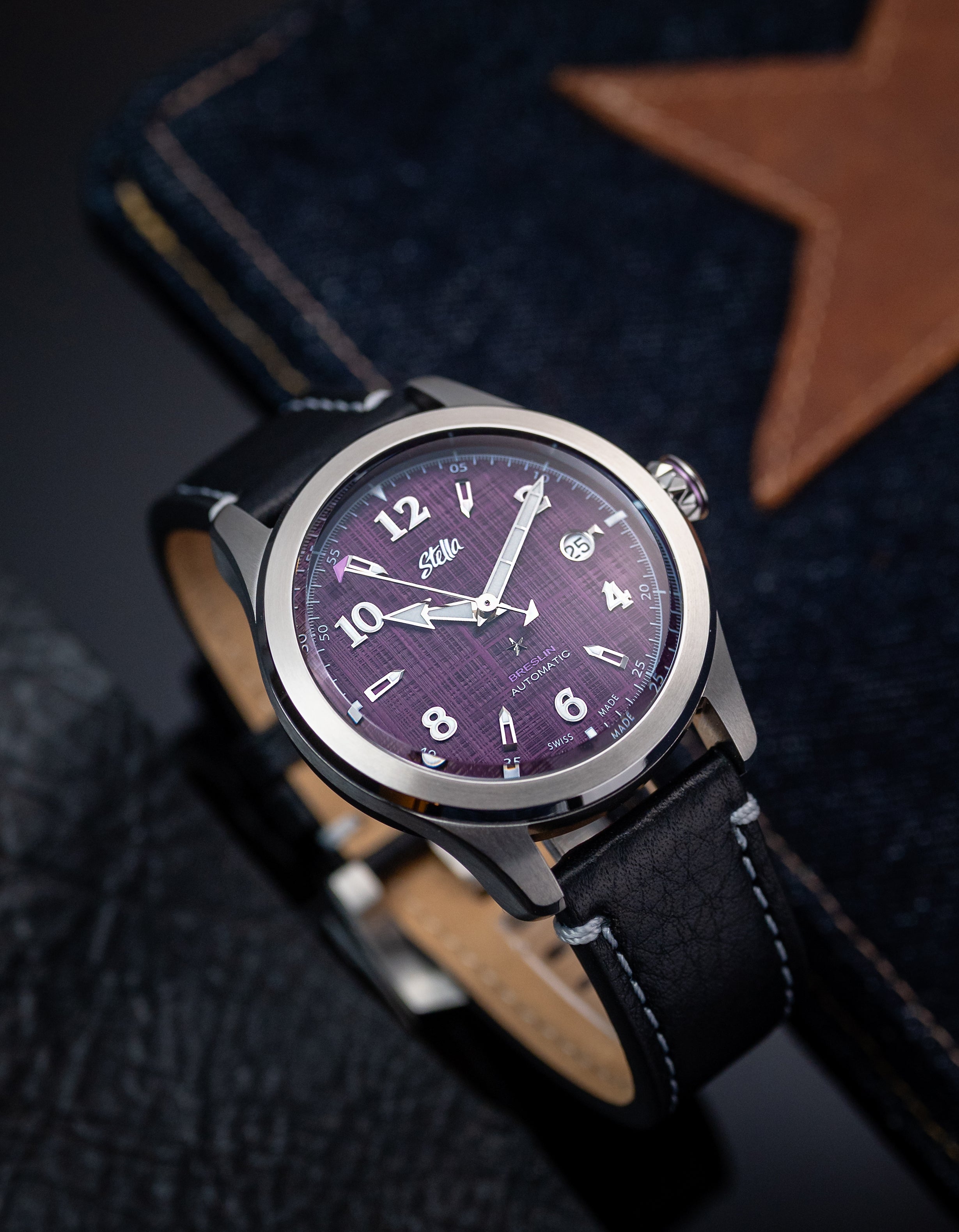 Breslin Indigo Purple selected view