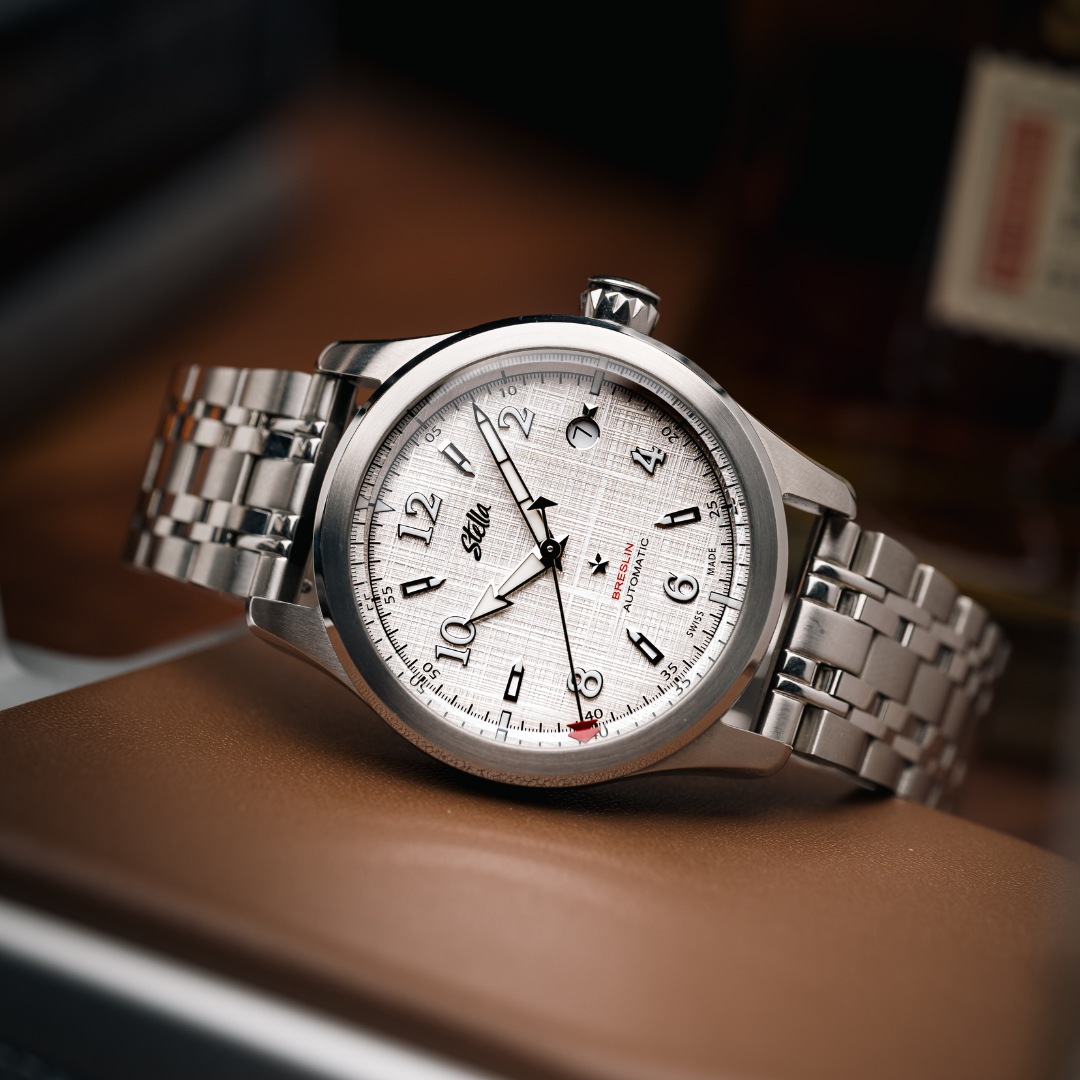Breslin Silver thumbnail 4