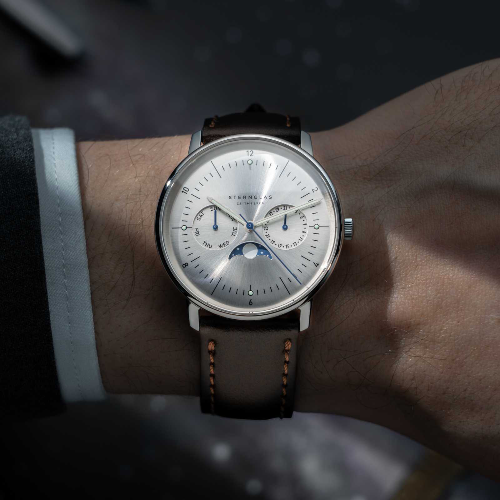 Naos Moonphase moon silver thumbnail 2
