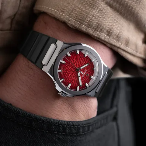 Fratello Ã— Straum Jan Mayen Titanium Limited Edition