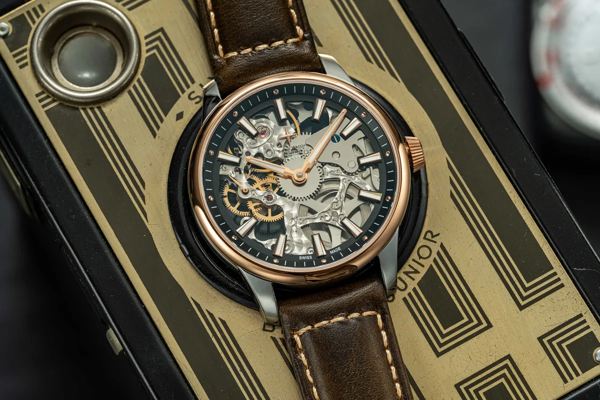 Convertible Rose Gold selected view