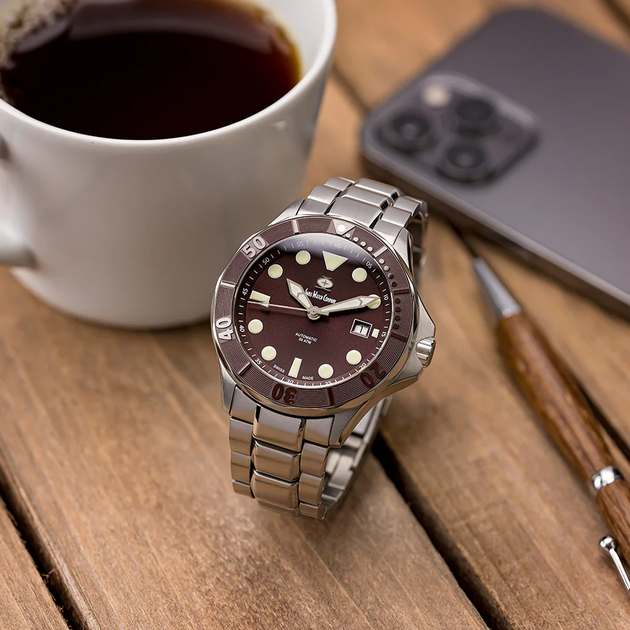 MKII Diver Dark Brown thumbnail 3