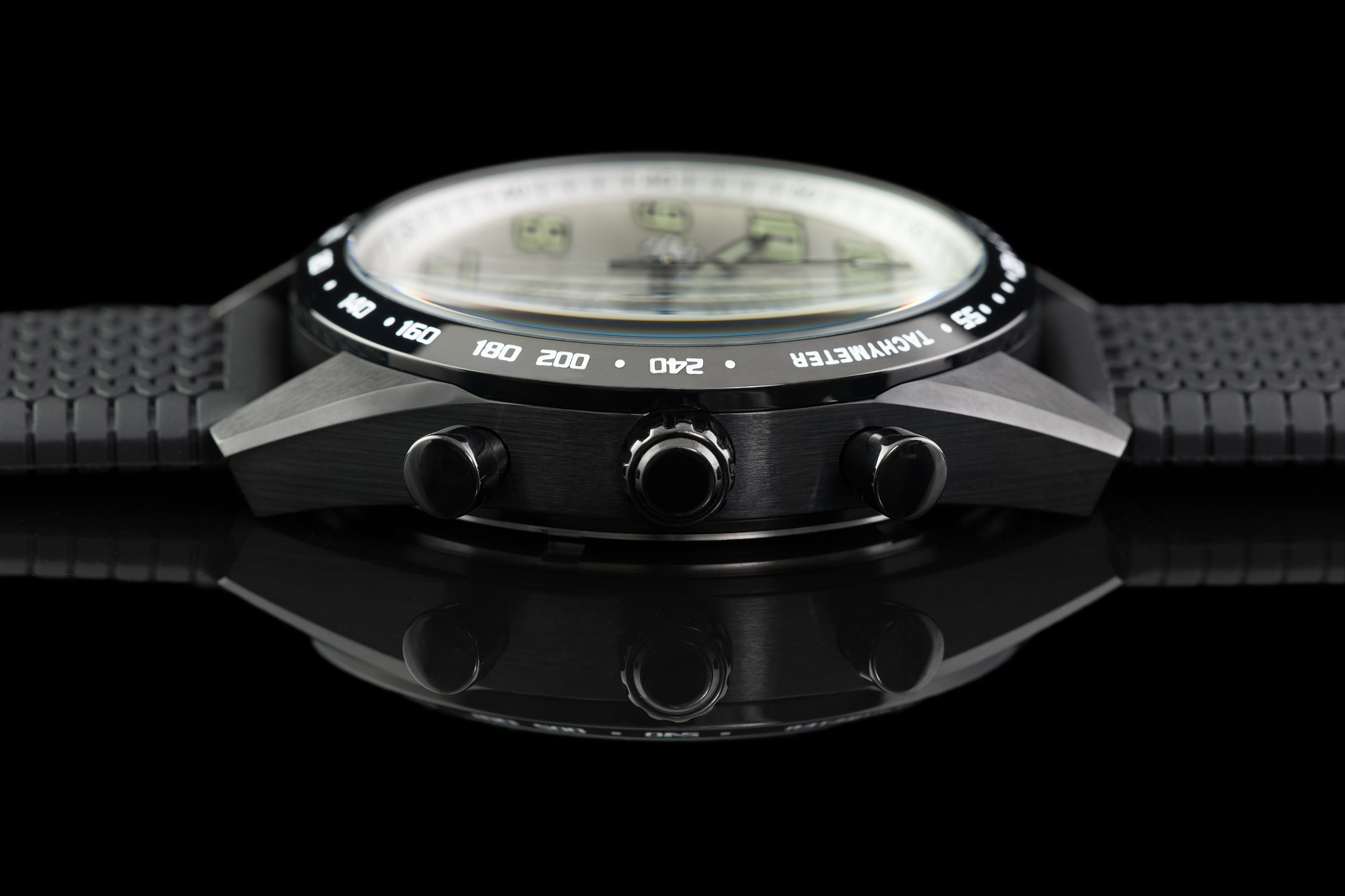WATCHES AND ACCESSORIES: Szanto Heritage Aviator 2752