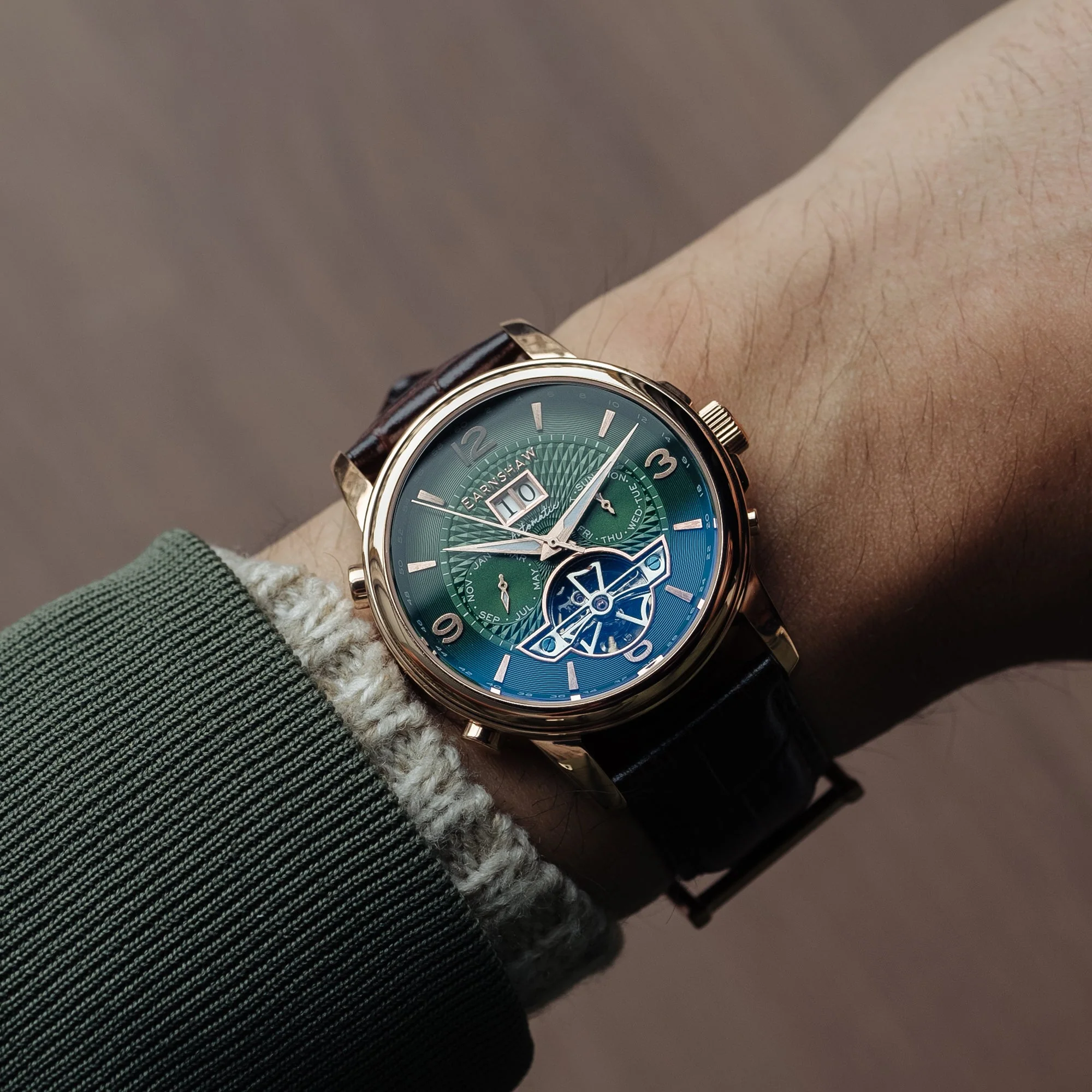 Hunter Rose Green thumbnail 2