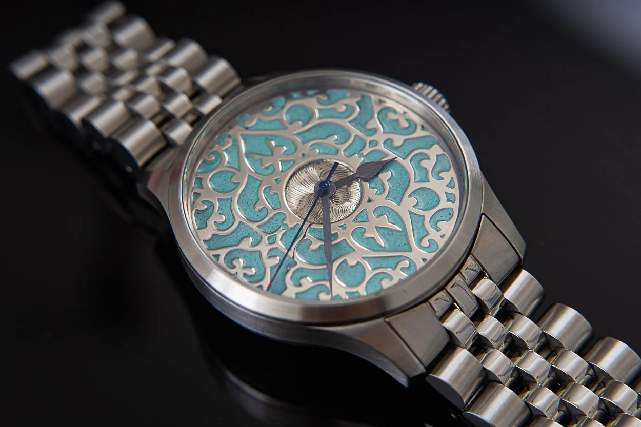 trenyo Alhambra Enameled Dial thumbnail 4