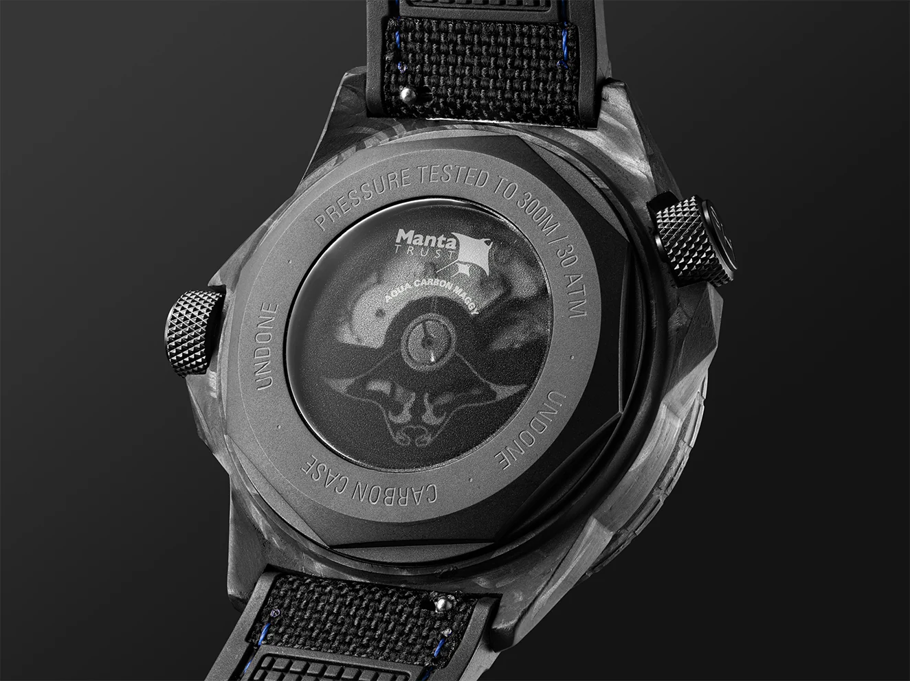 Aqua Carbon Maggy thumbnail 2