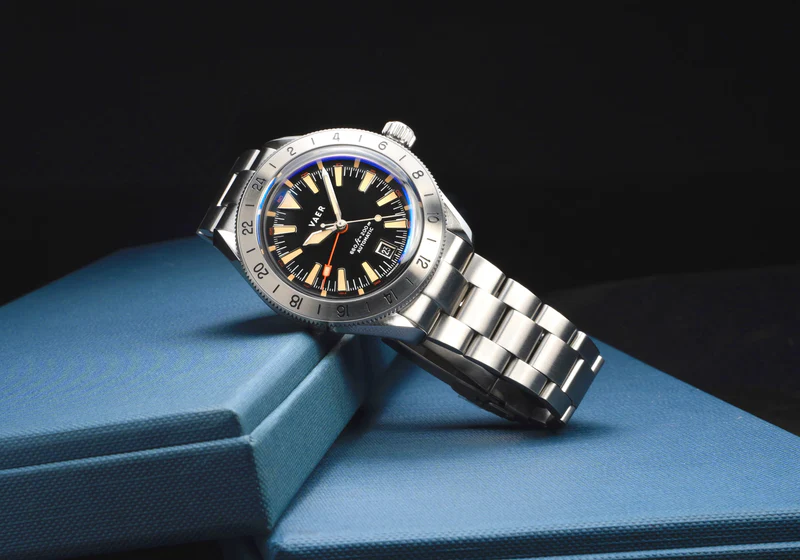 G5 Pacific Steel GMT - 42mm USA thumbnail 2