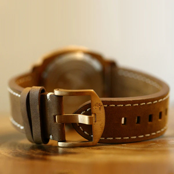 Bronze Blood & Thunder - White Sparkling Dial thumbnail 2