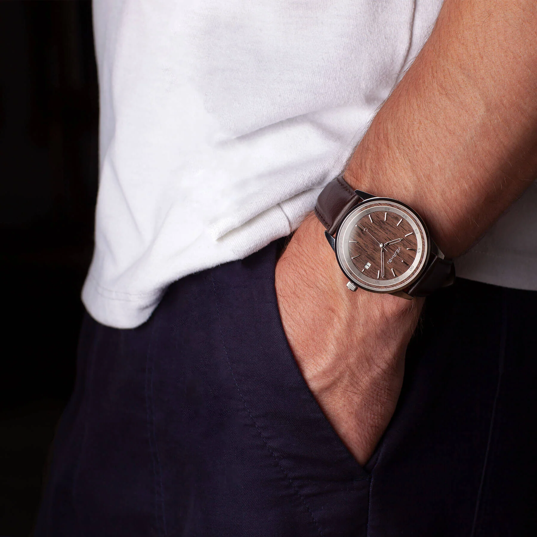 A04 | walnut (automatic) thumbnail 3