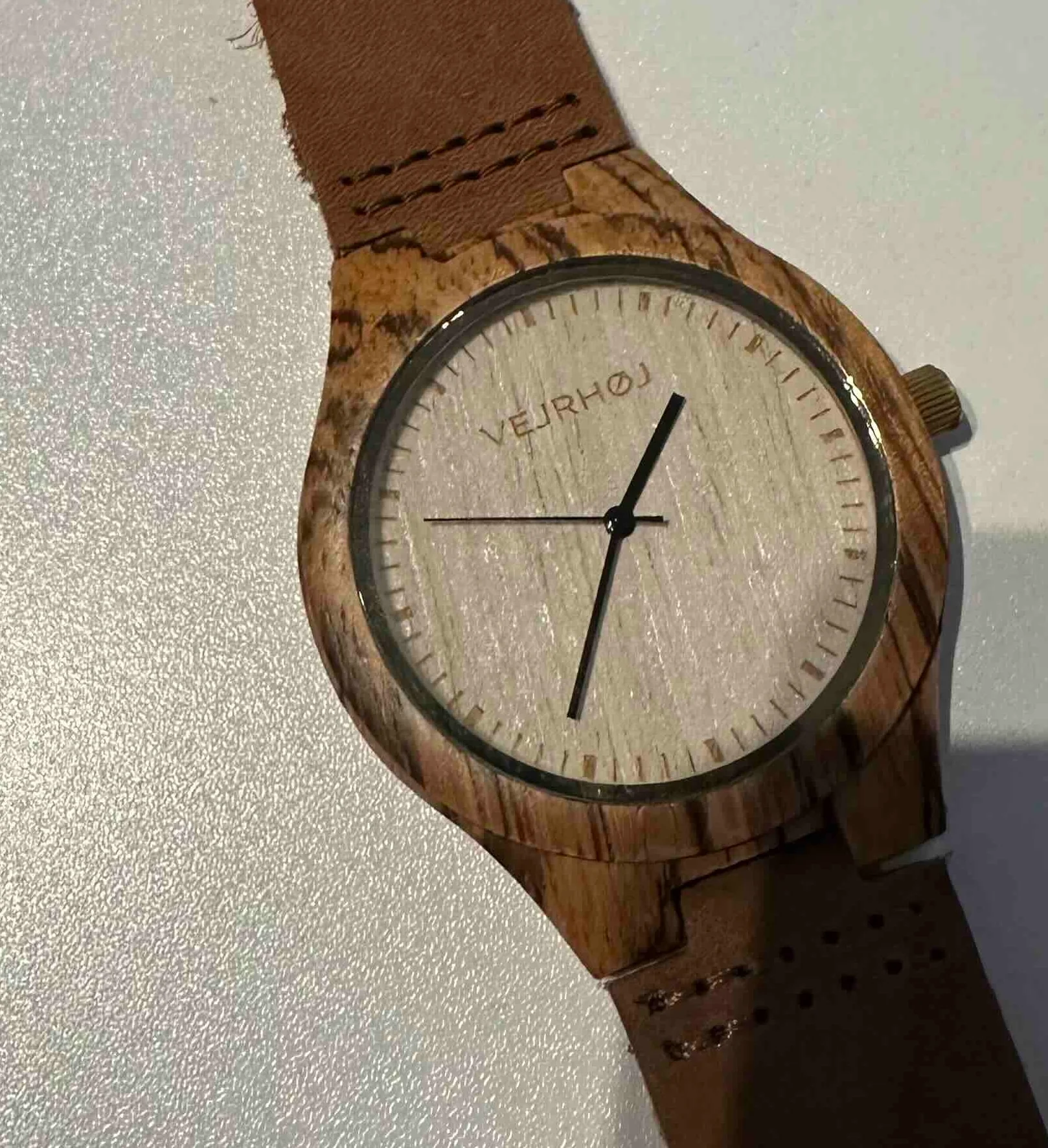 VEJRHØJ wood watch (large) thumbnail 2