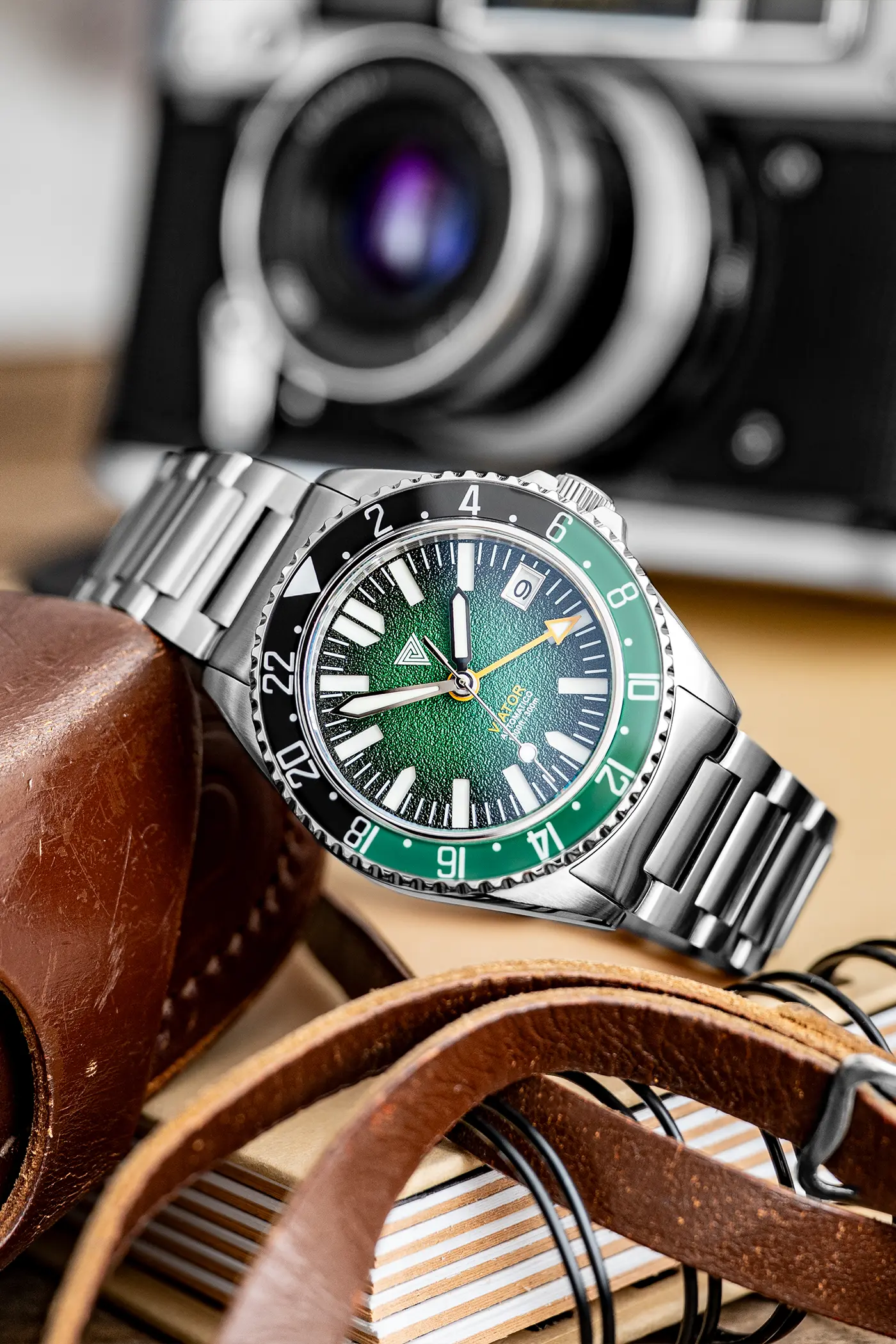 Vertigo Viator GMT Il Verde thumbnail 2