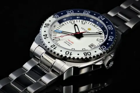 Volare White