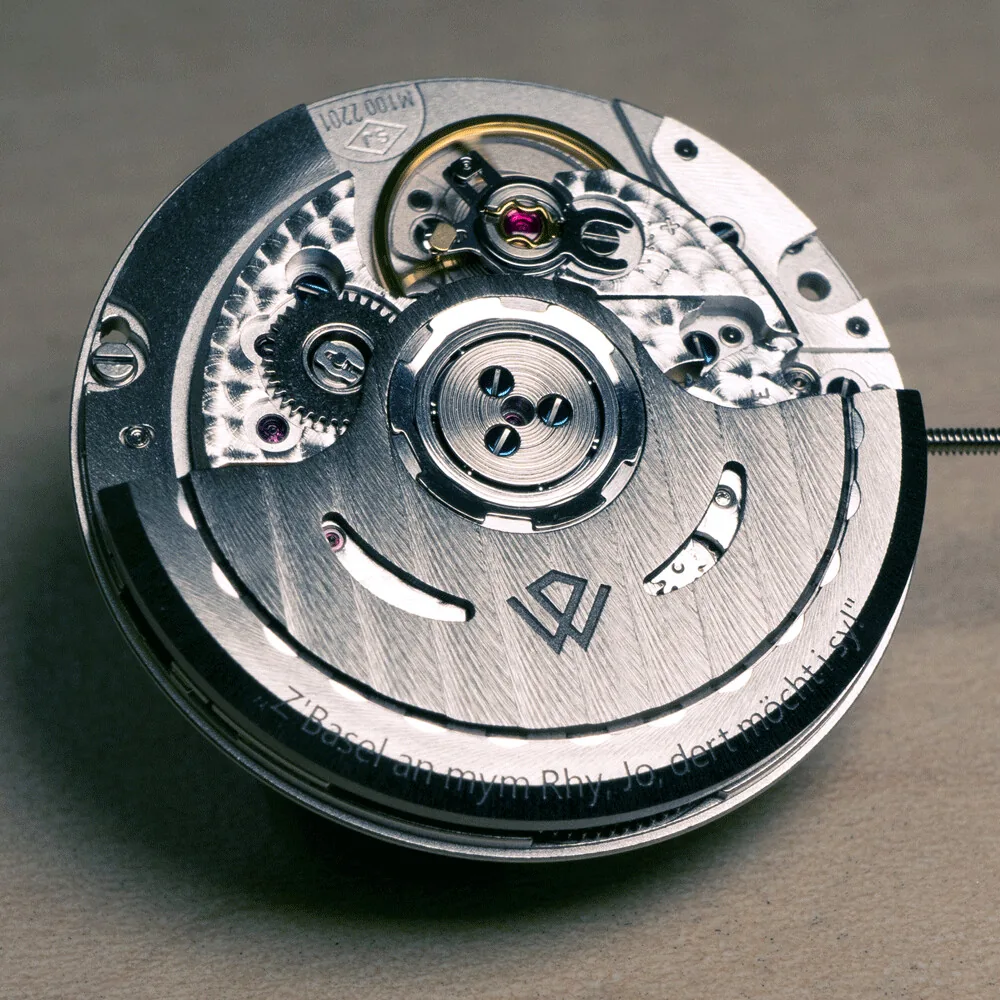 Basilea Titanium Grade 5 (Mint) Soprod M100, 39 mm selected view