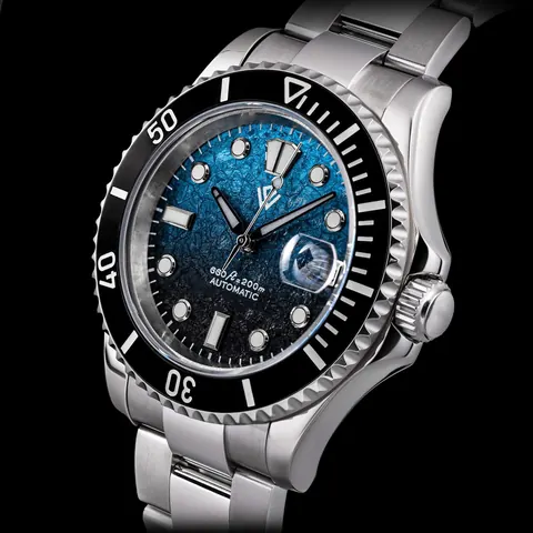 The Ocho - 40 mm diver watch automatic movement Blue texture dial