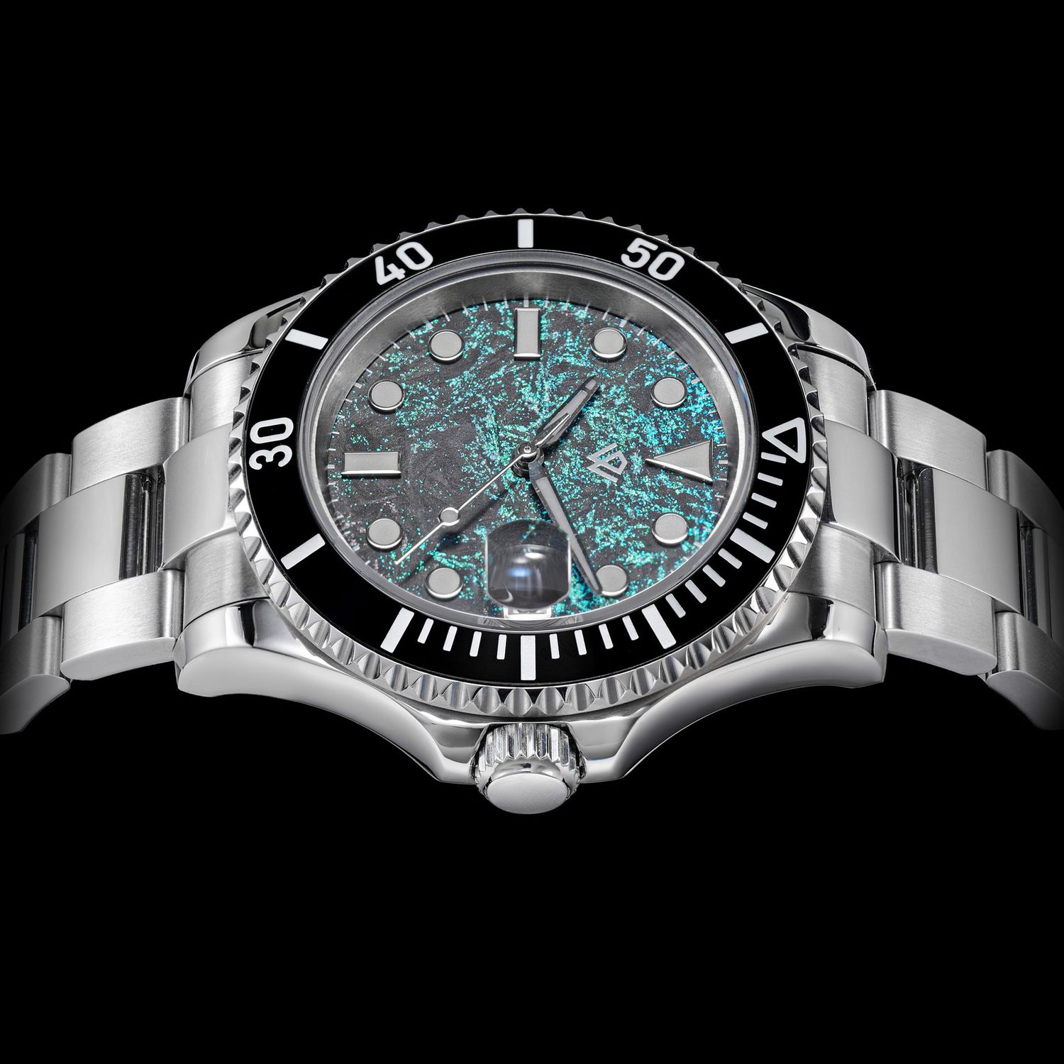 The Ocho - 40 mm diver watch automatic movement carbon blue thumbnail 2