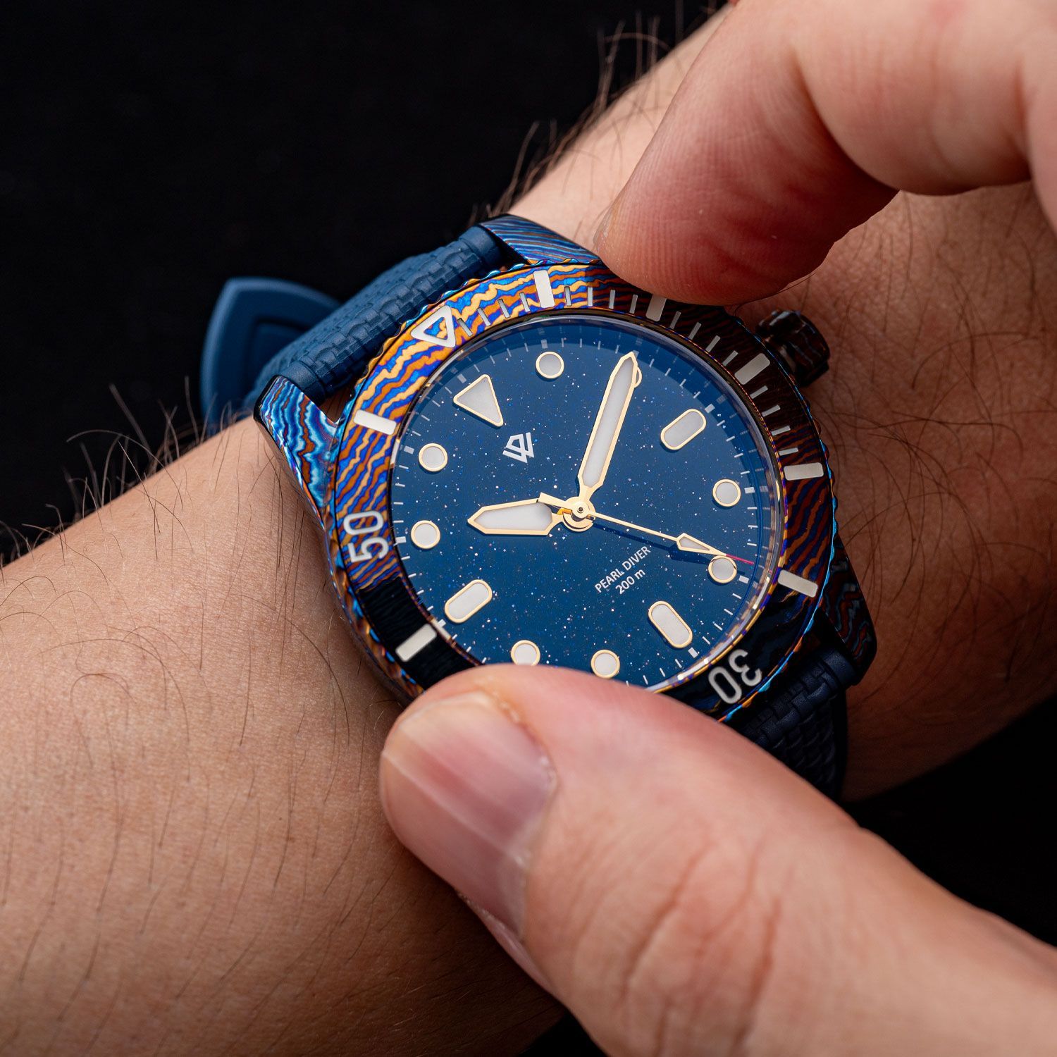 US STOCK Timascus Pearl Diver V2 - Dark Blue Aventurine (39 mm, 200 m) thumbnail 3