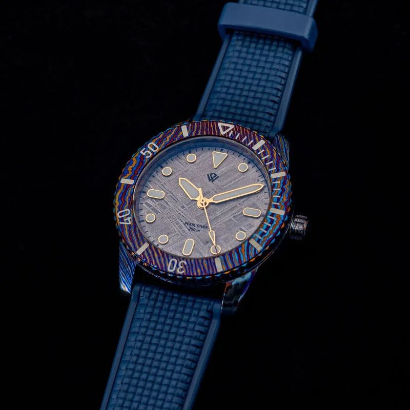 WIC001 - Pearl Diver selected view