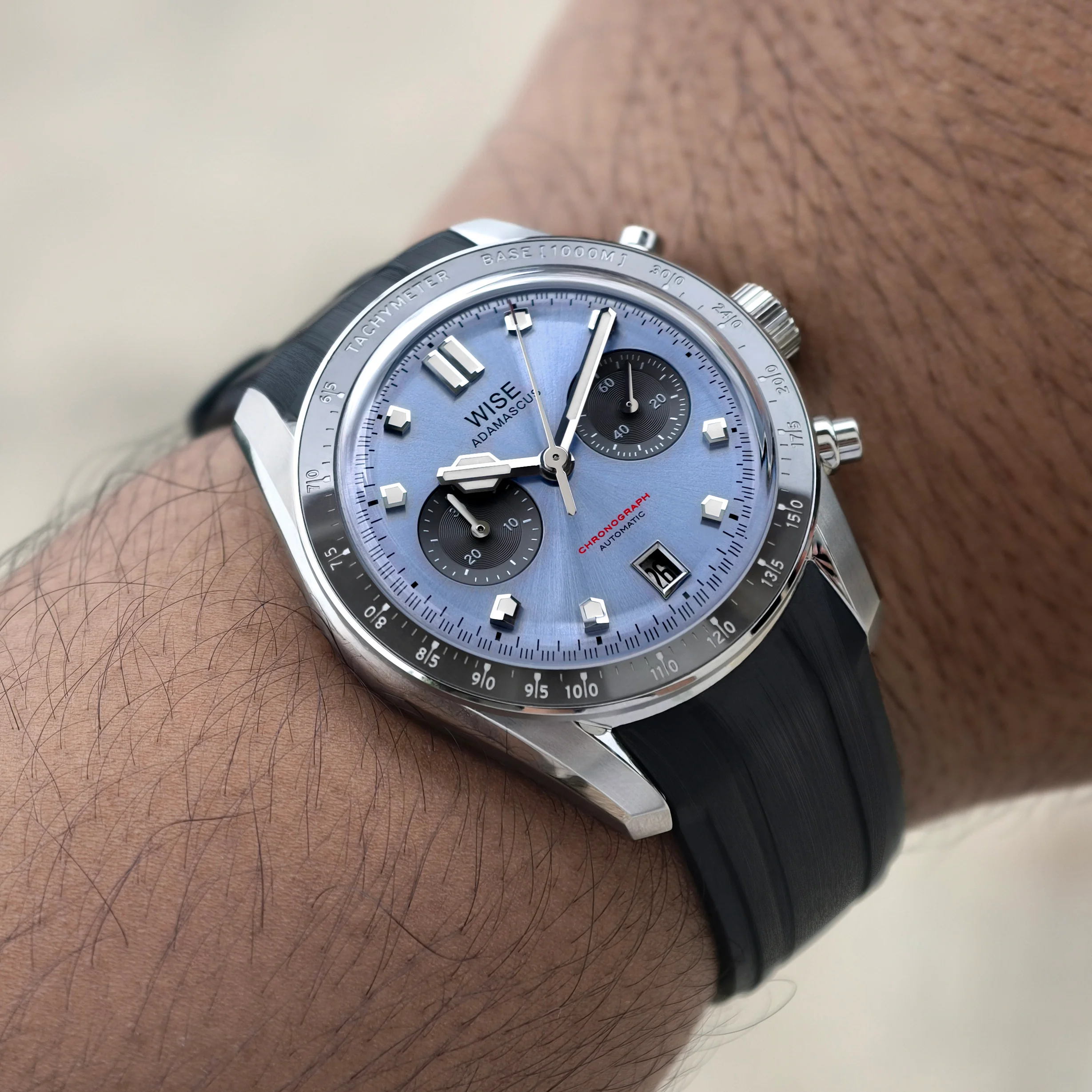 ADAMASCUS AD8CHRO31 Chronograph thumbnail 4