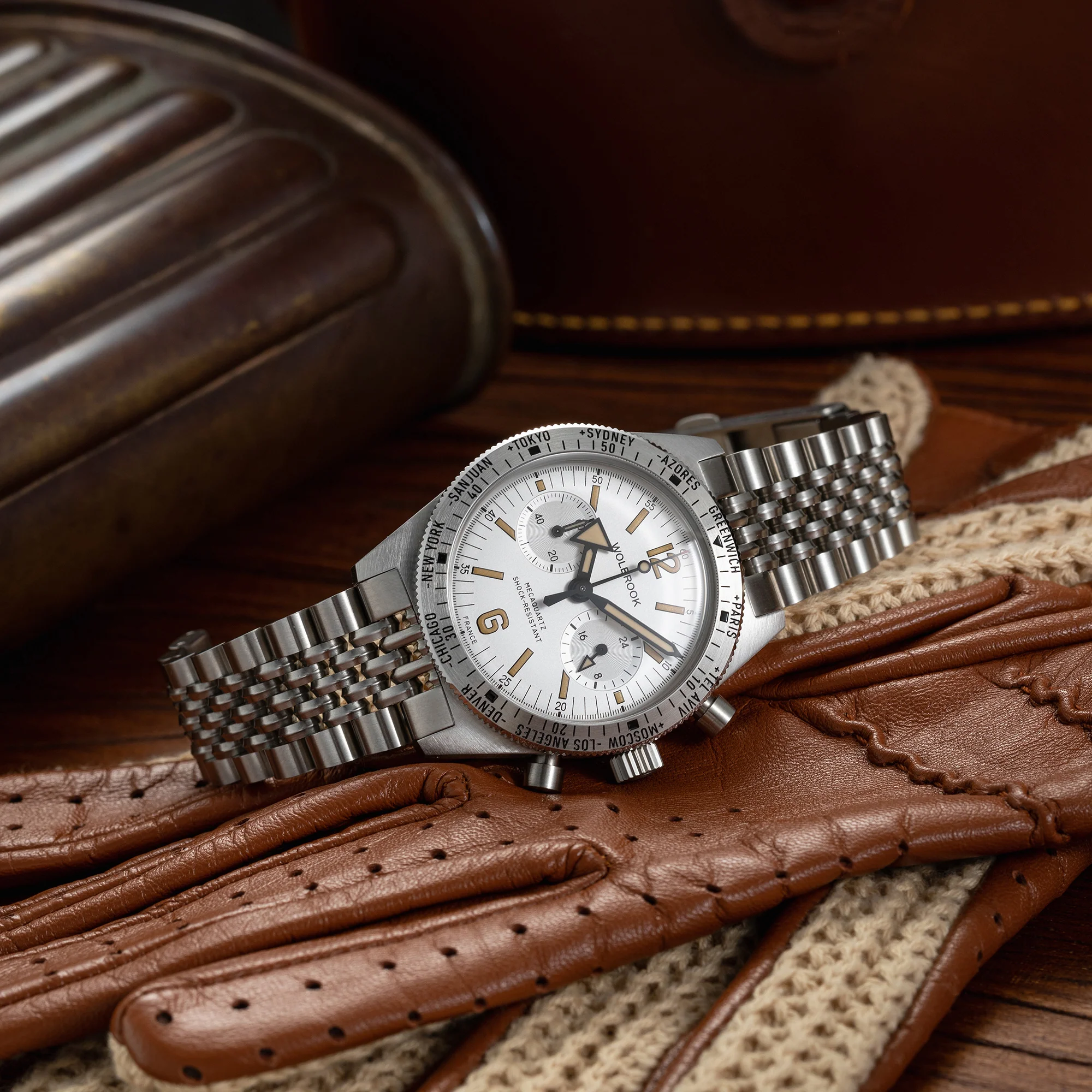 Skindiver WT Chrono-Mecaquartz White Vintage Chronograph thumbnail 2
