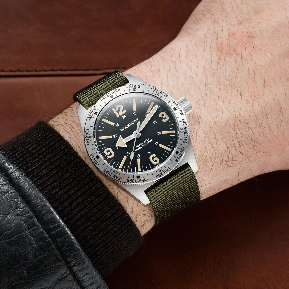 Skindiver WT Mecaquartz Watch - Vintage & Steel selected view