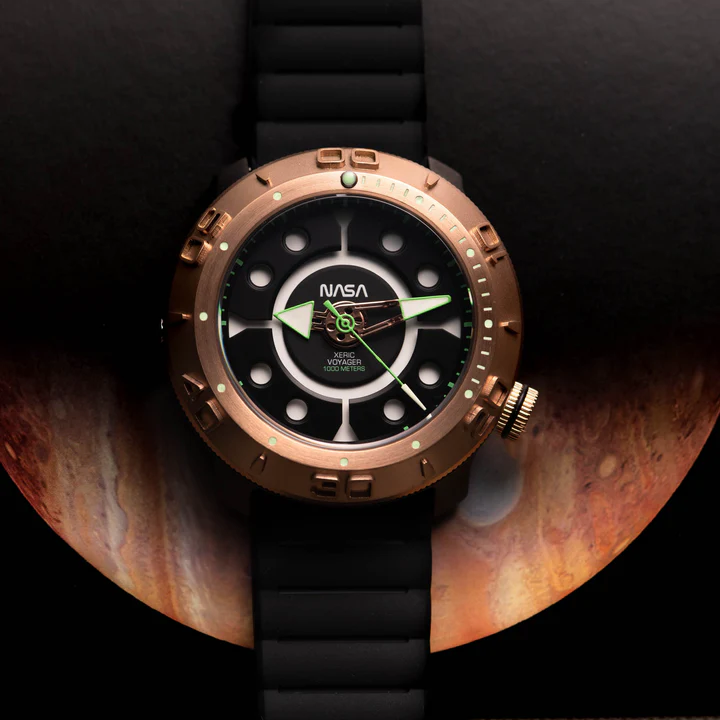 NASA Voyager Automatic 1000m Diver Callisto thumbnail 2