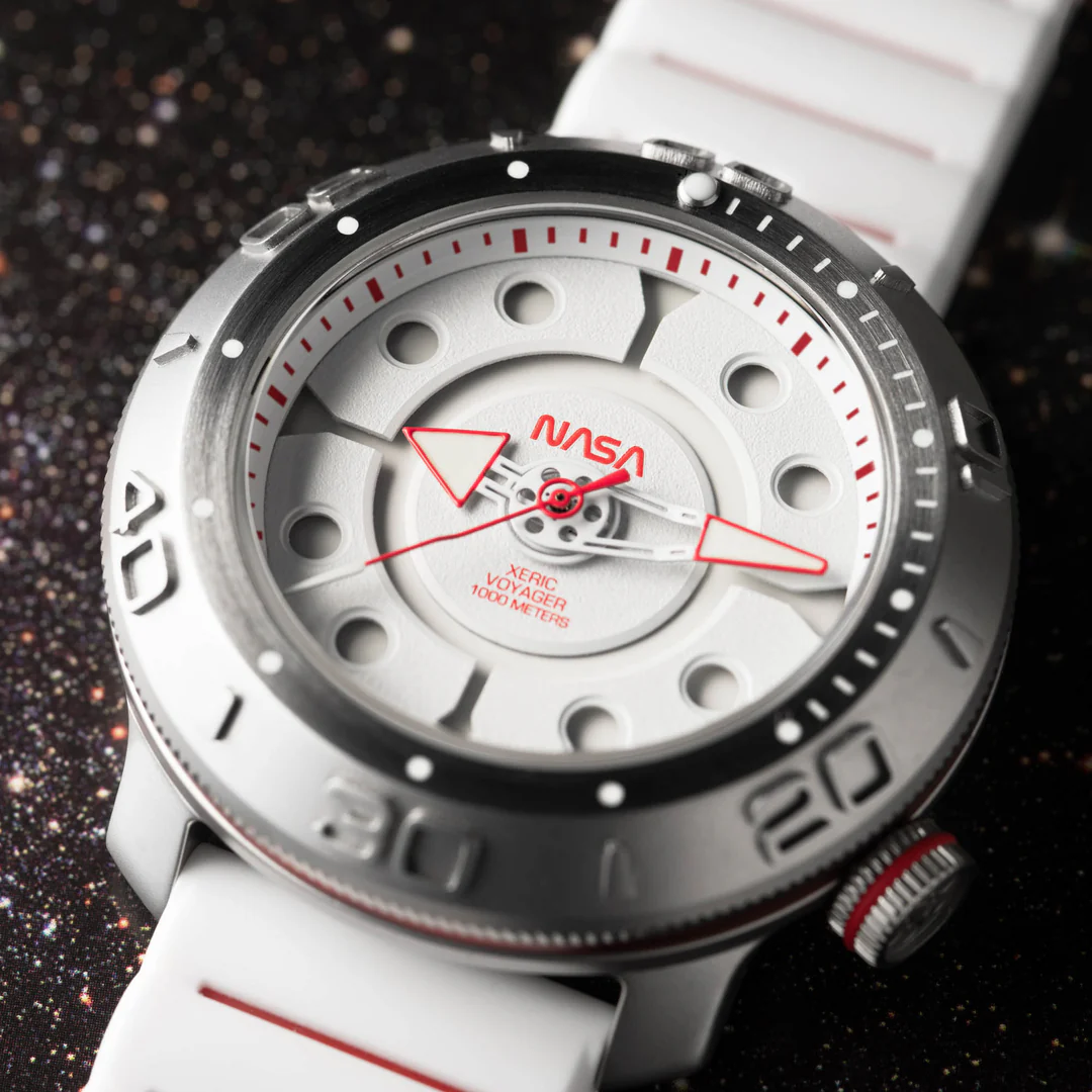 NASA Voyager Automatic 1000m Diver Europa thumbnail 2