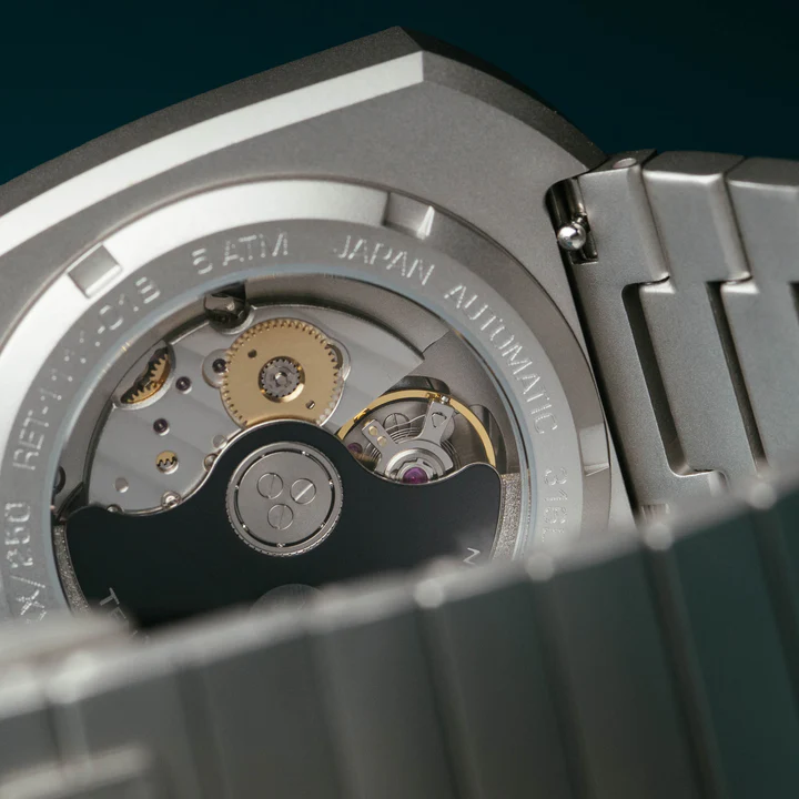 Retronaut Automatic Wandering Hour Matte Steel Blue thumbnail 2