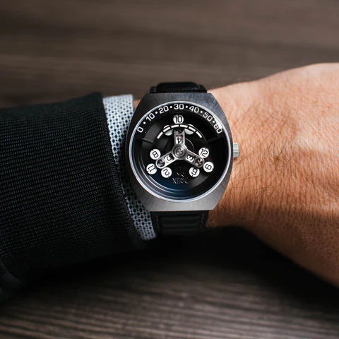 Scrambler Automatic Wandering Hour Steel Black thumbnail 2