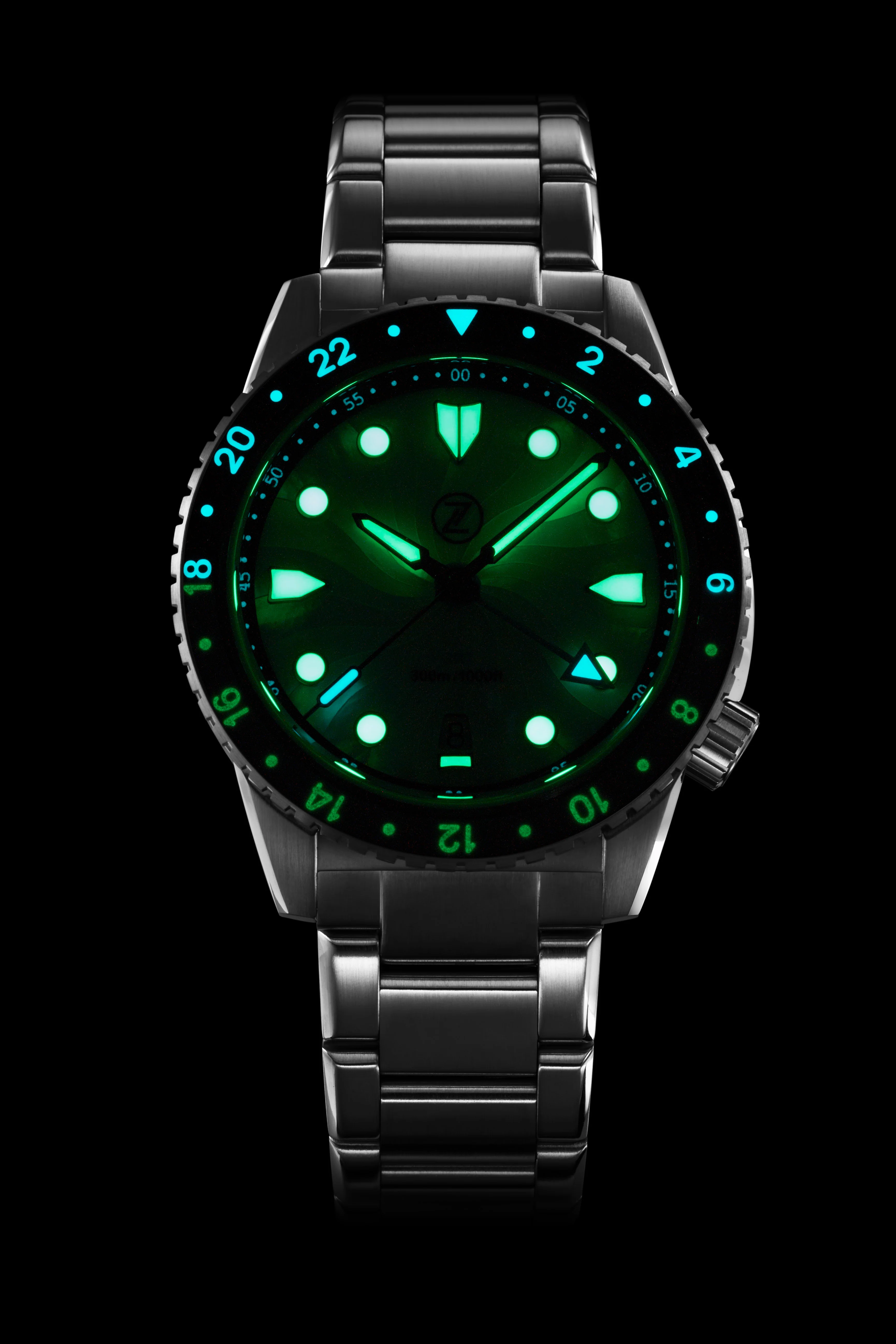Mako 300m GMT MOP thumbnail 2